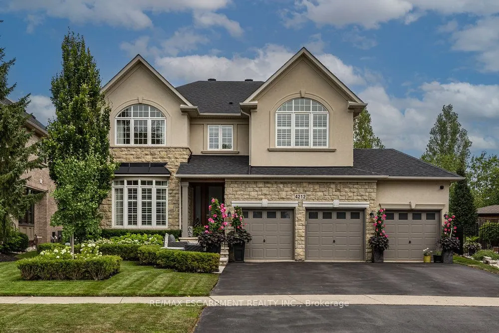4212 Kane Crescent