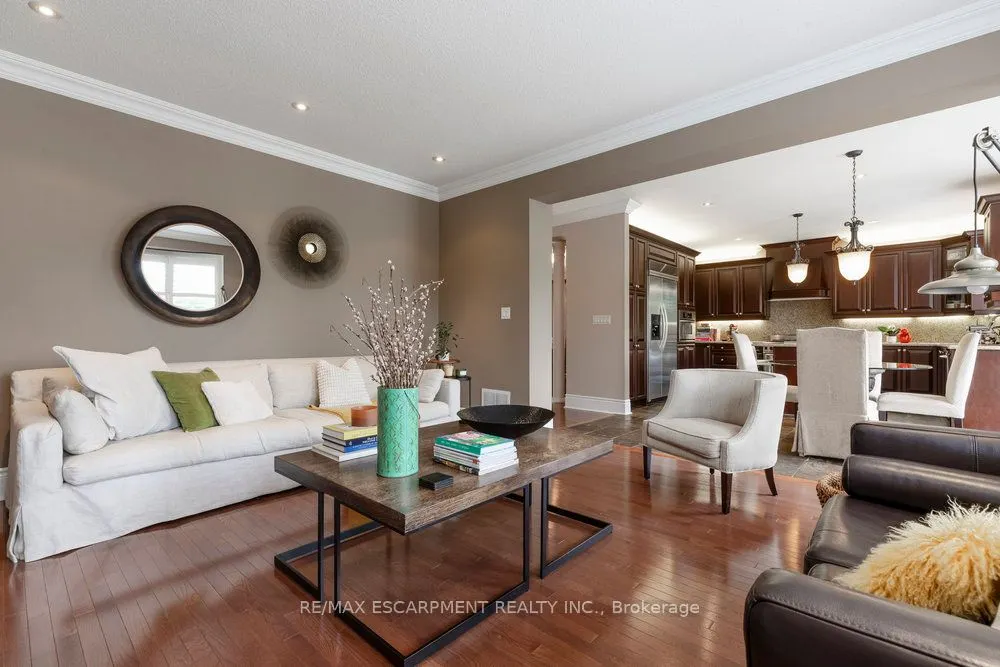 4212 Kane Crescent