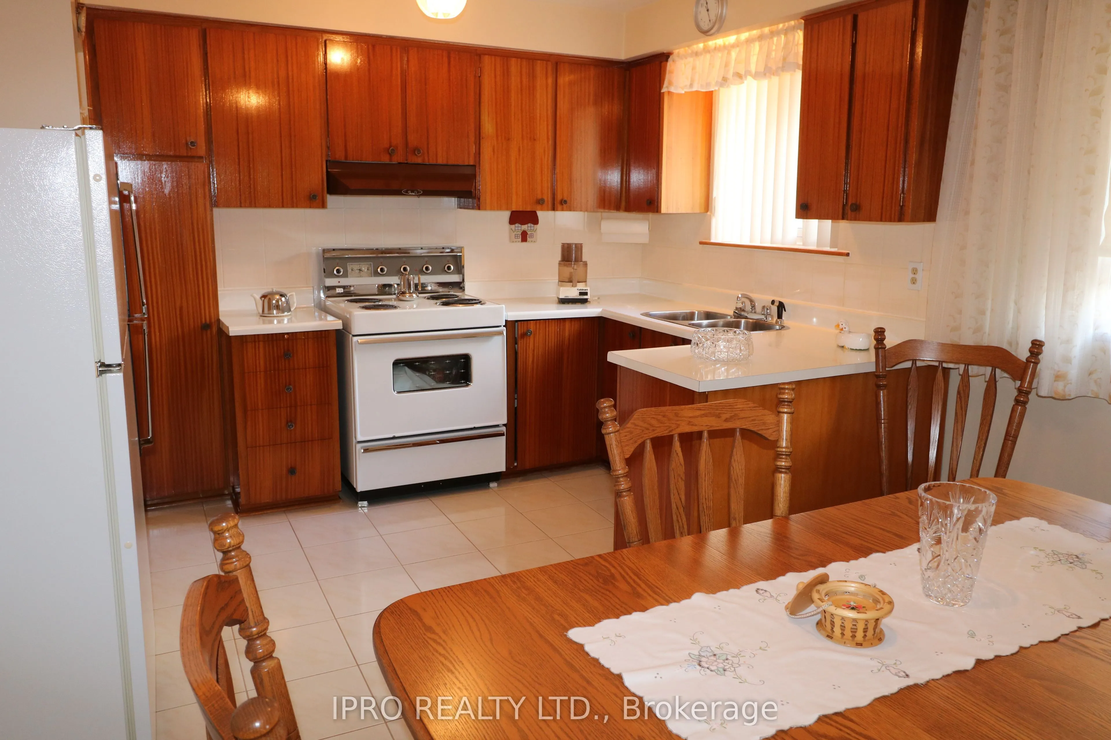 26 Starview Drive