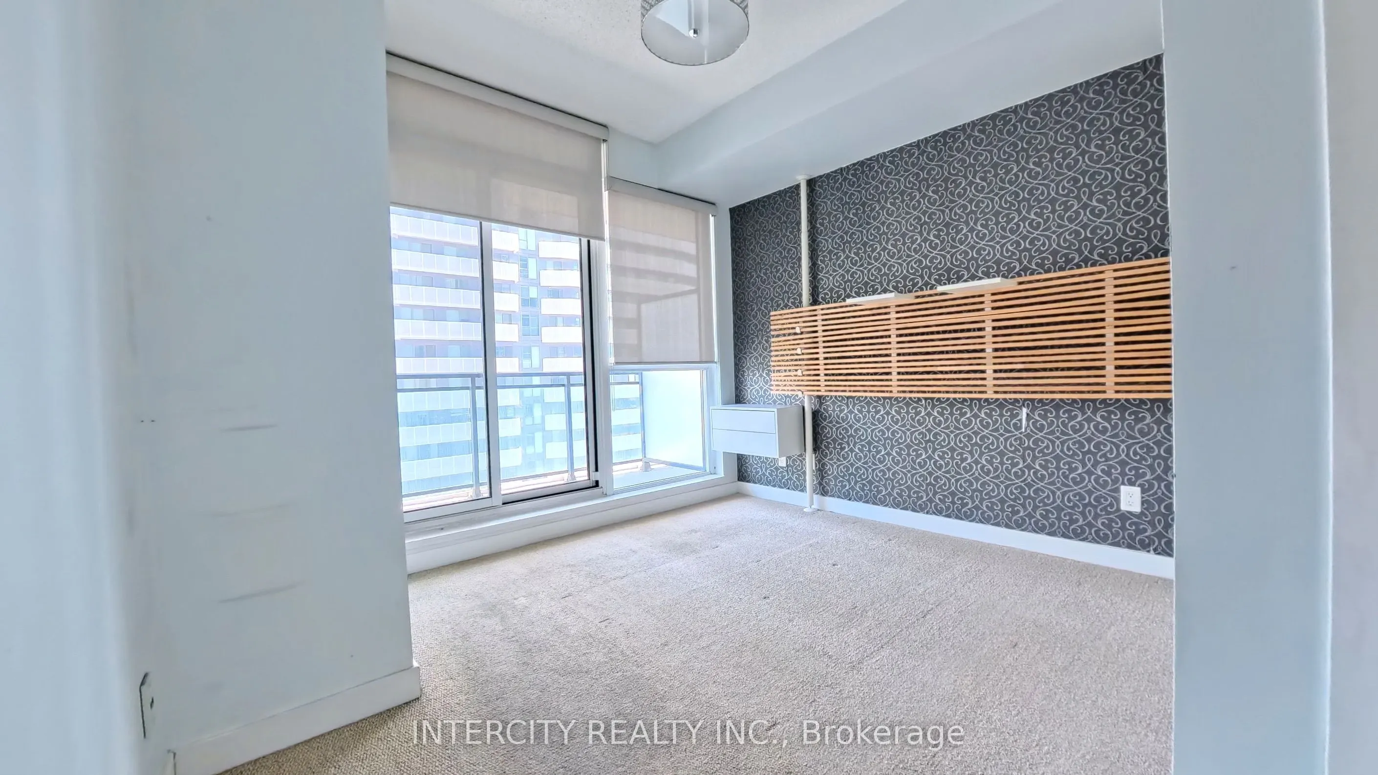 4070 Confederation Parkway, #1009
