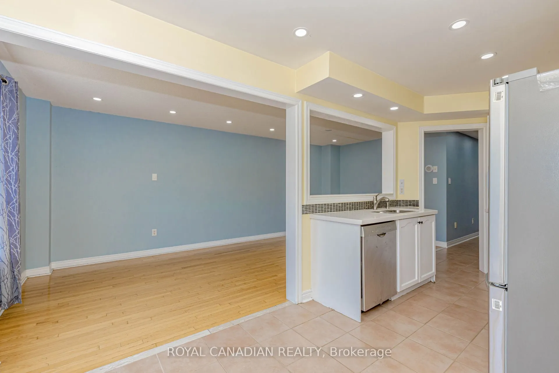 3886 Manatee Way, #Upper