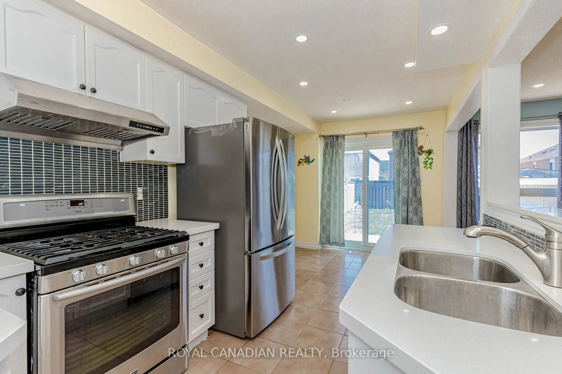 3886 Manatee Way, #Upper