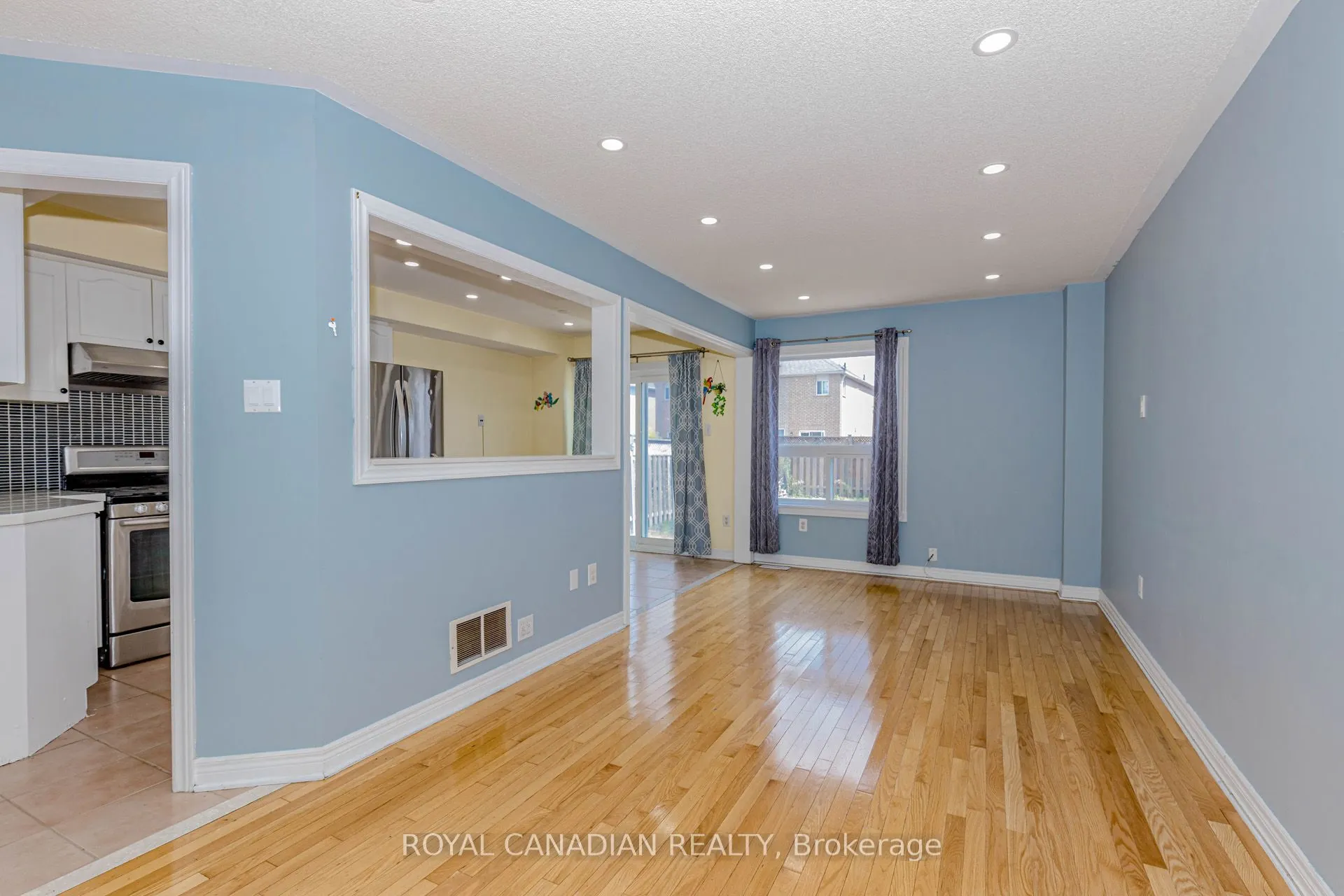 3886 Manatee Way, #Upper