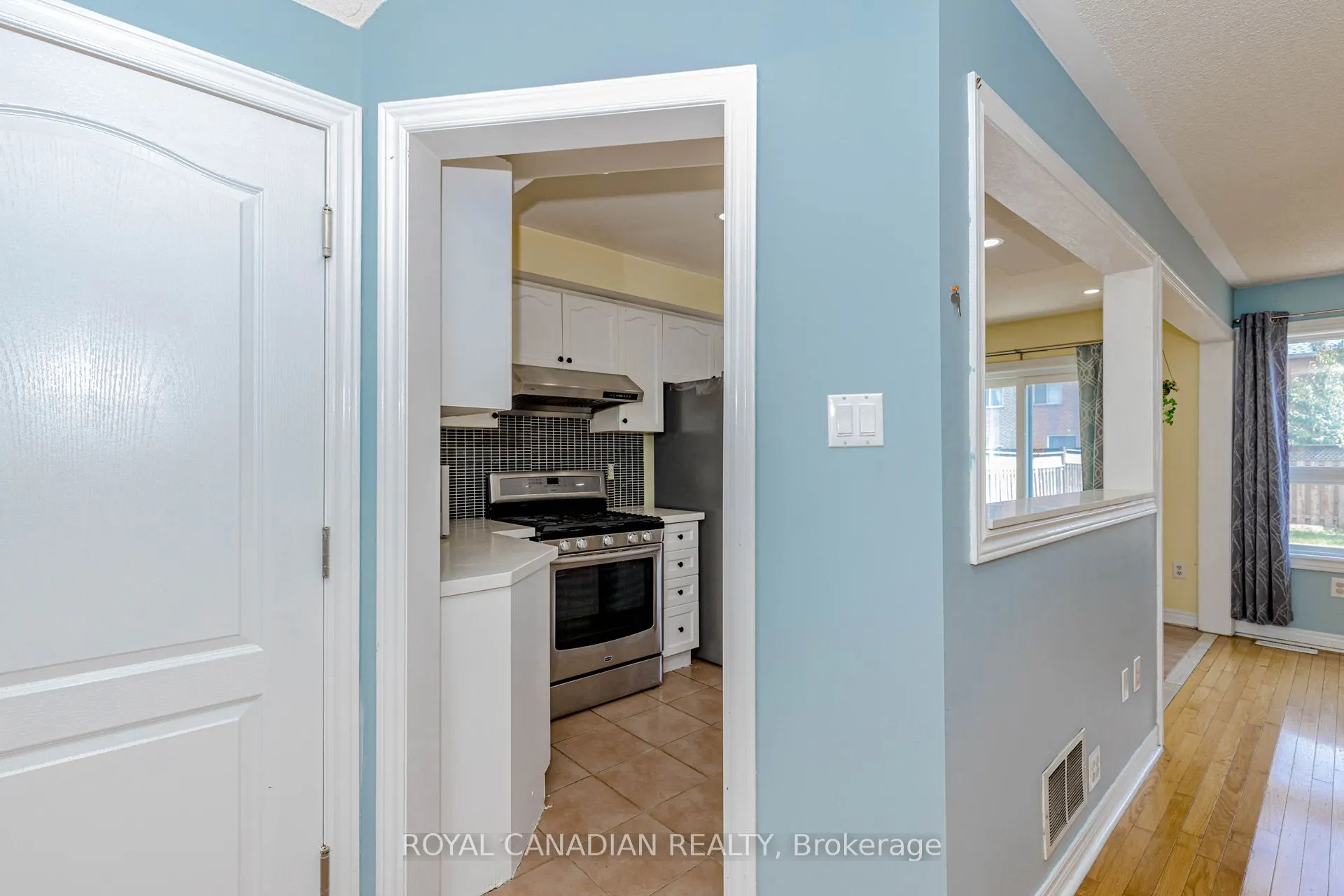 3886 Manatee Way, #Upper
