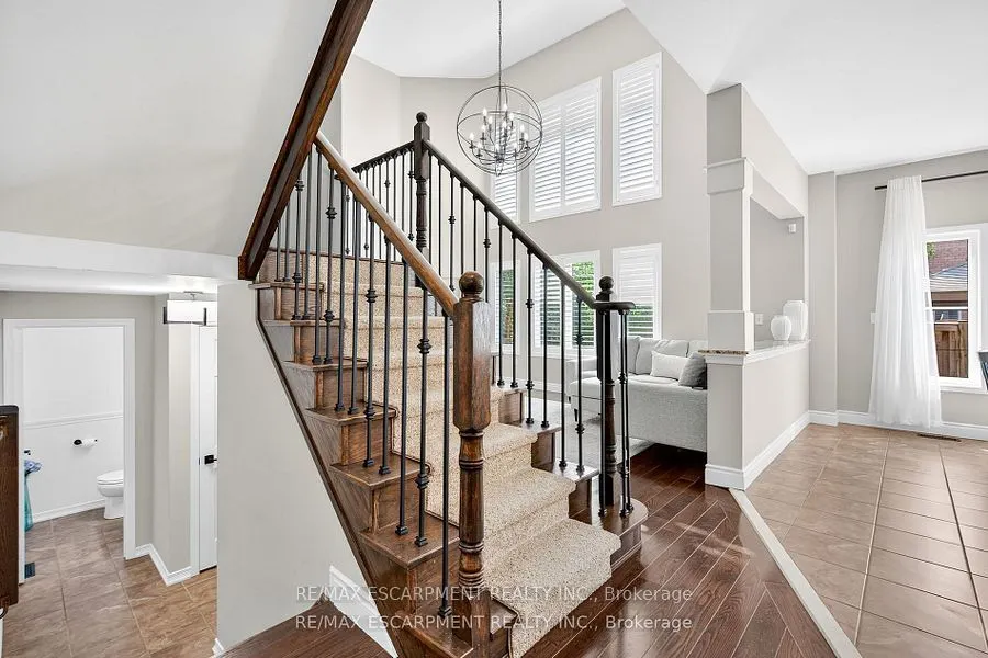 4223 Fuller Crescent