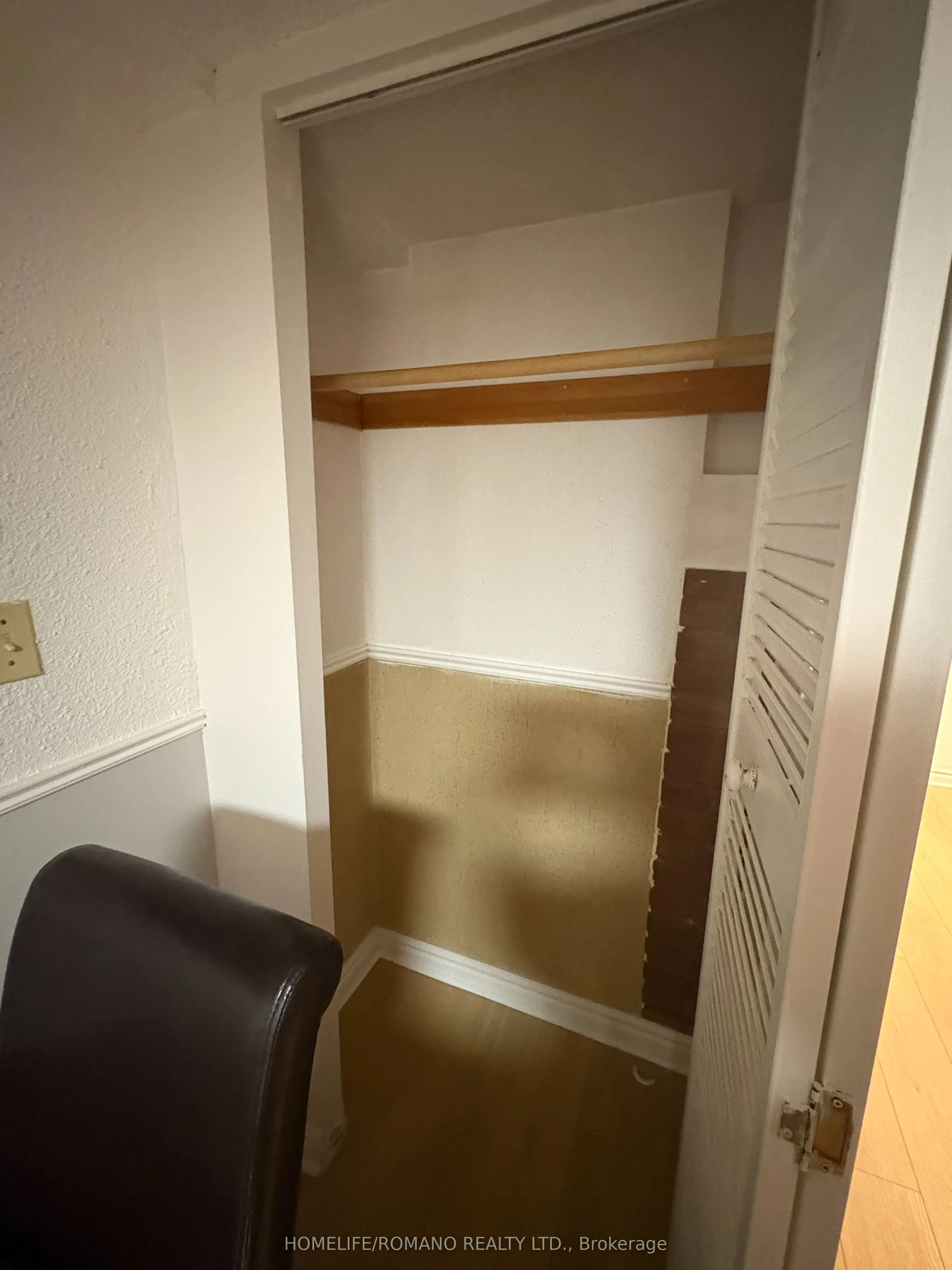 32 Plewes Road, #BASEMENT