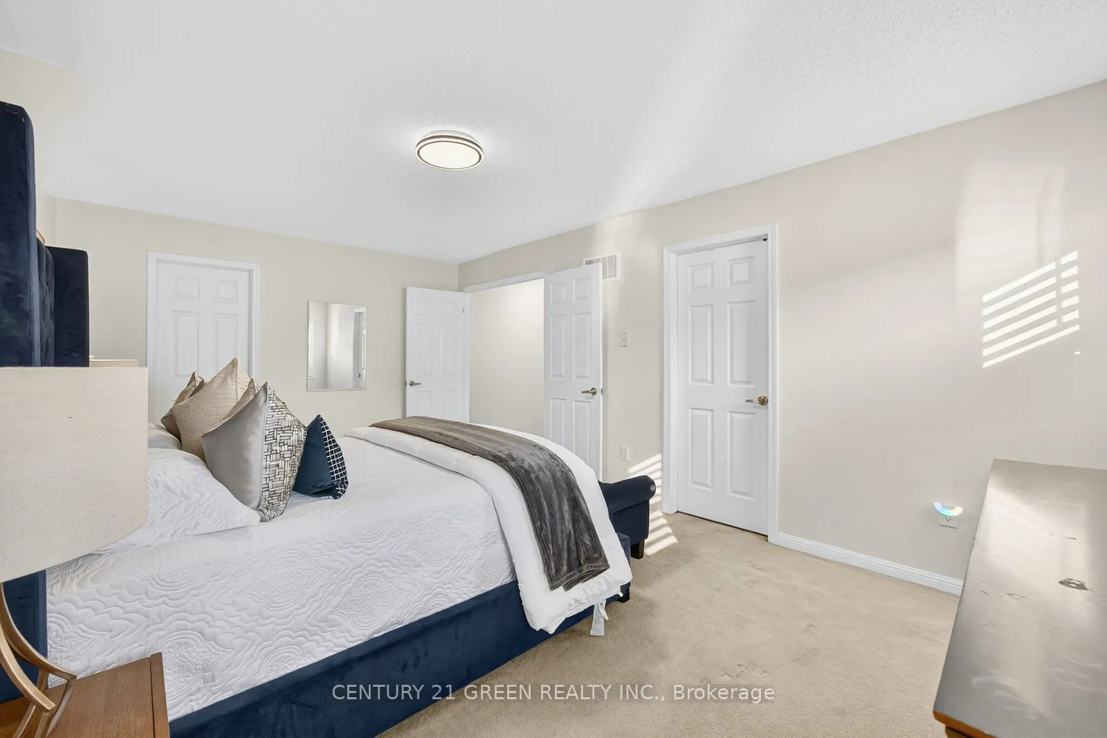 936 Rigo Crossing