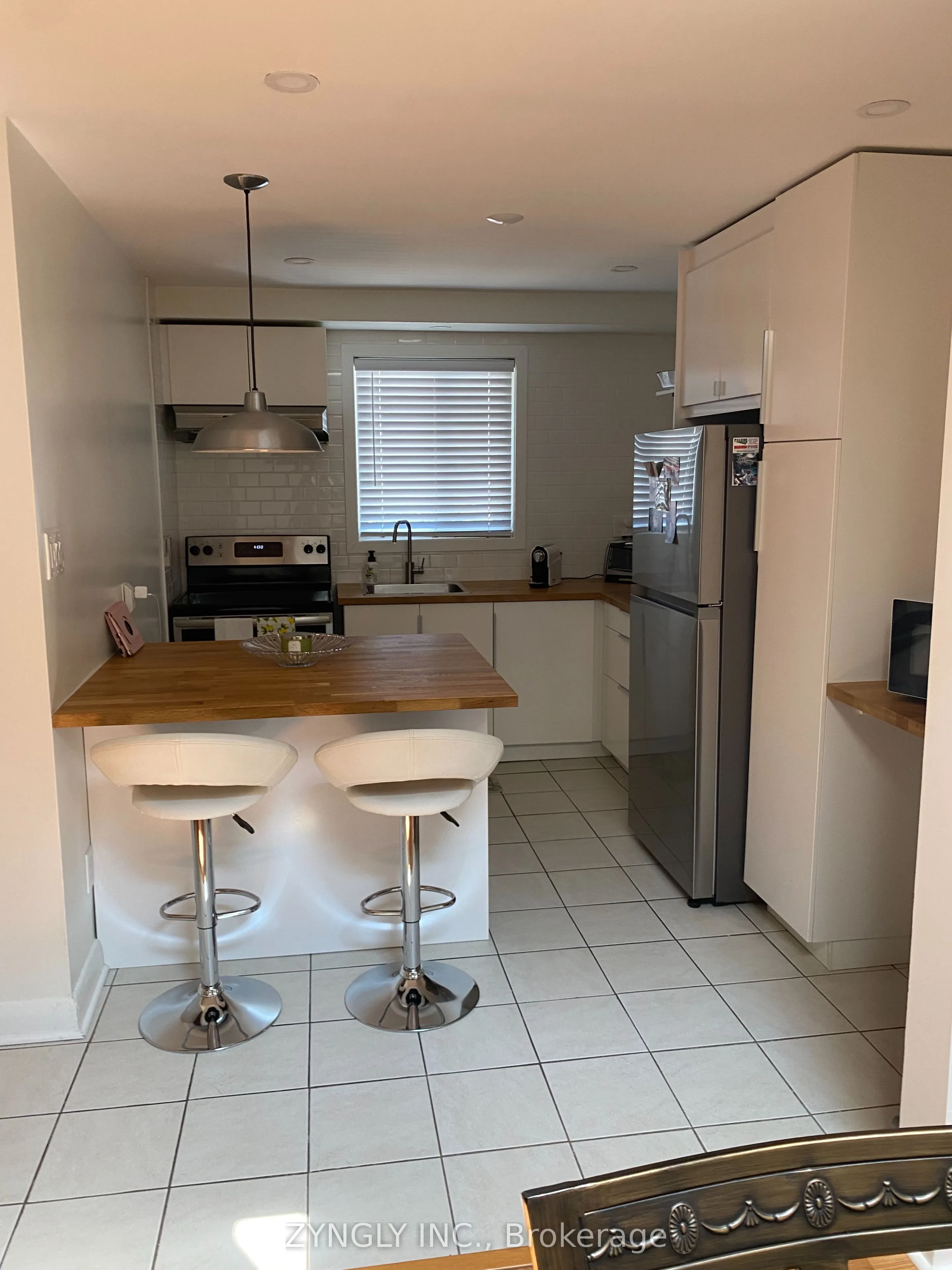 978A The Queensway Avenue, #1
