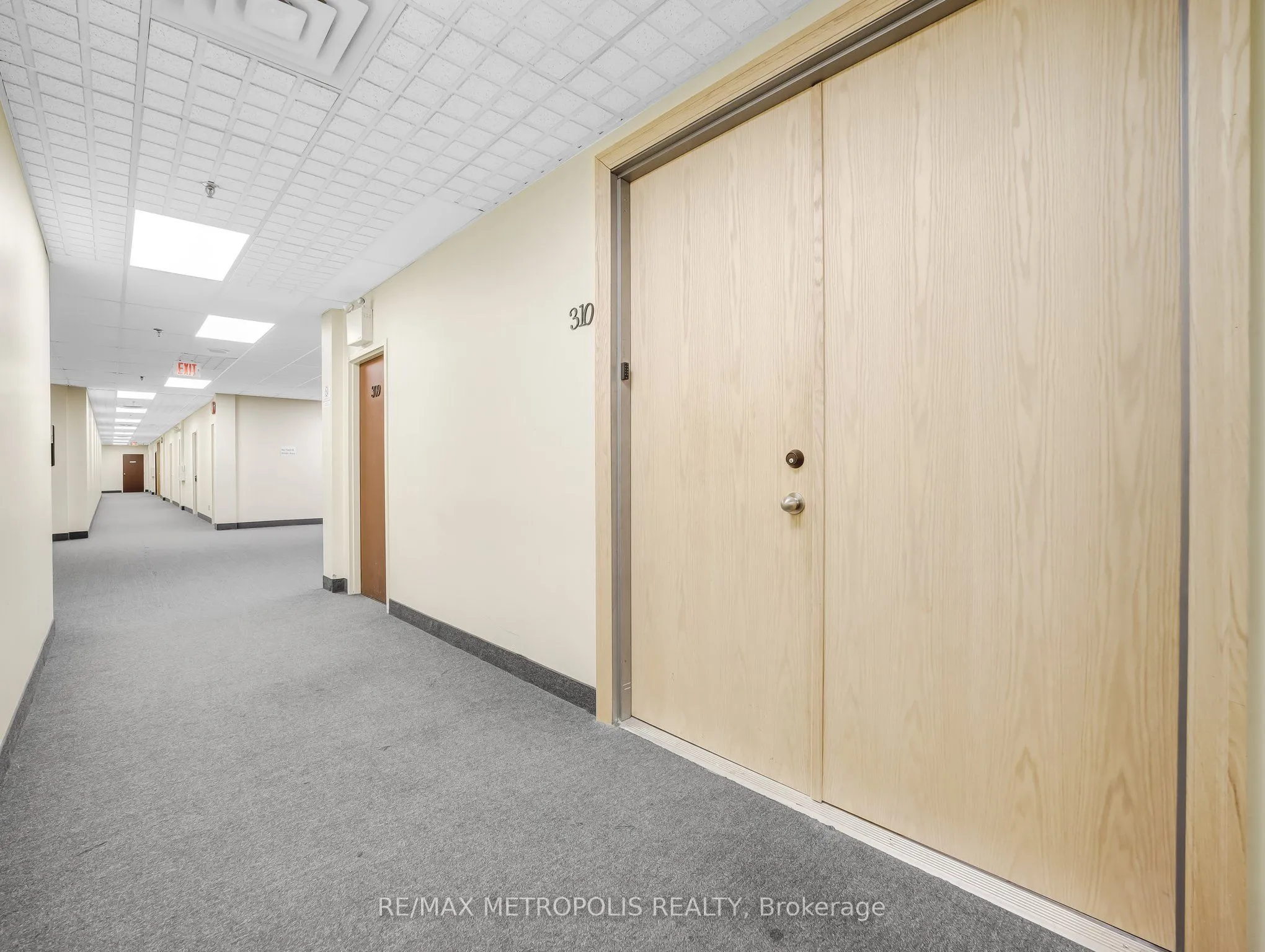 1550 South Gateway Road, #310
