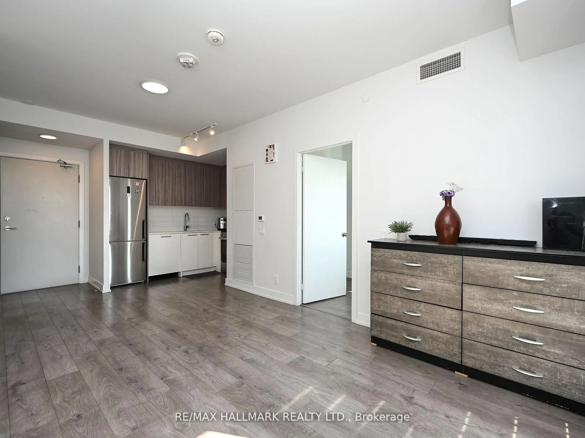225 Veterans Drive, #707