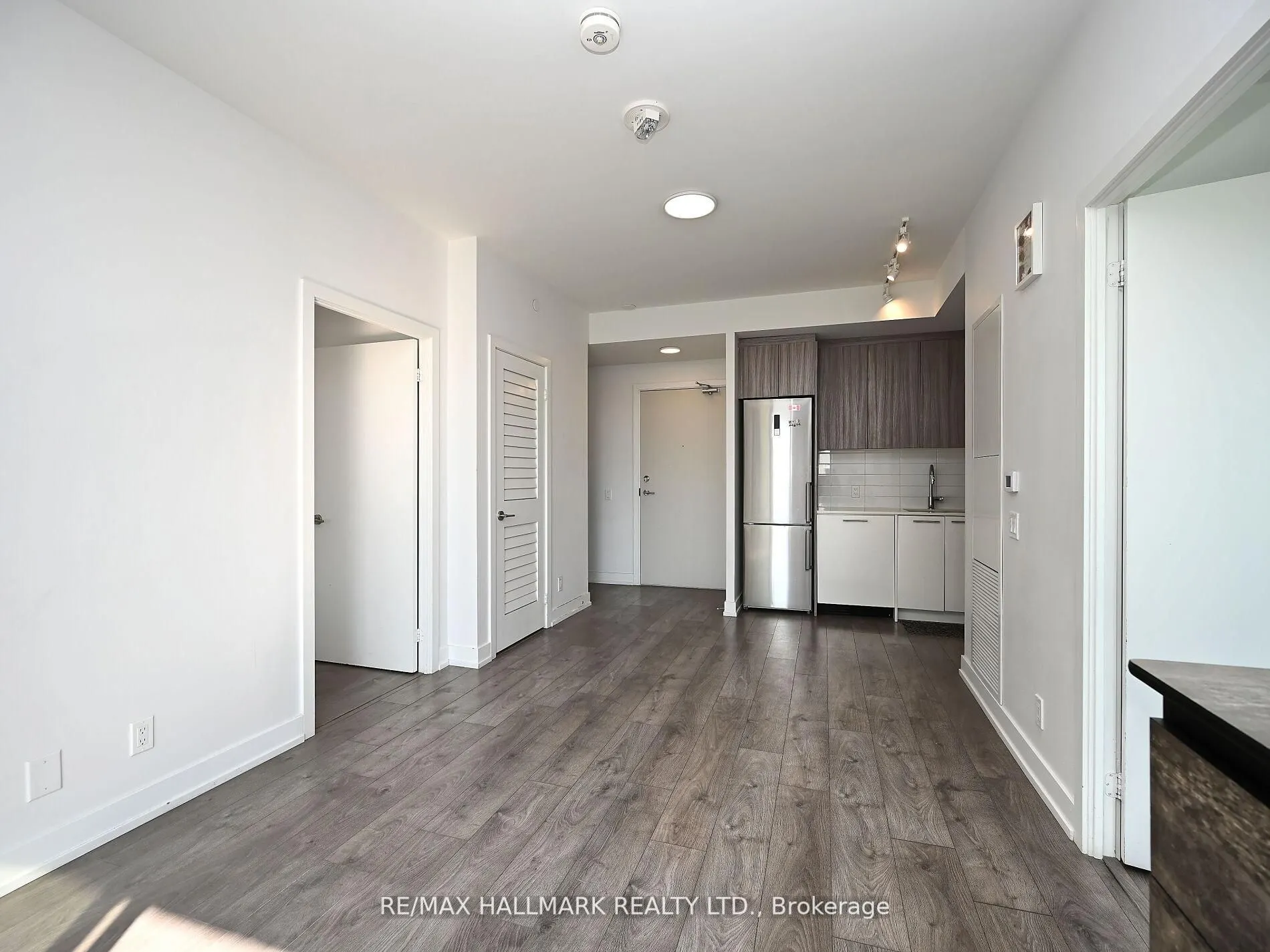 225 Veterans Drive, #707