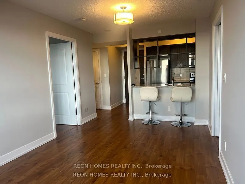 6 Eva Road, #2106