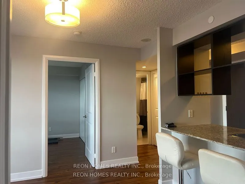 6 Eva Road, #2106