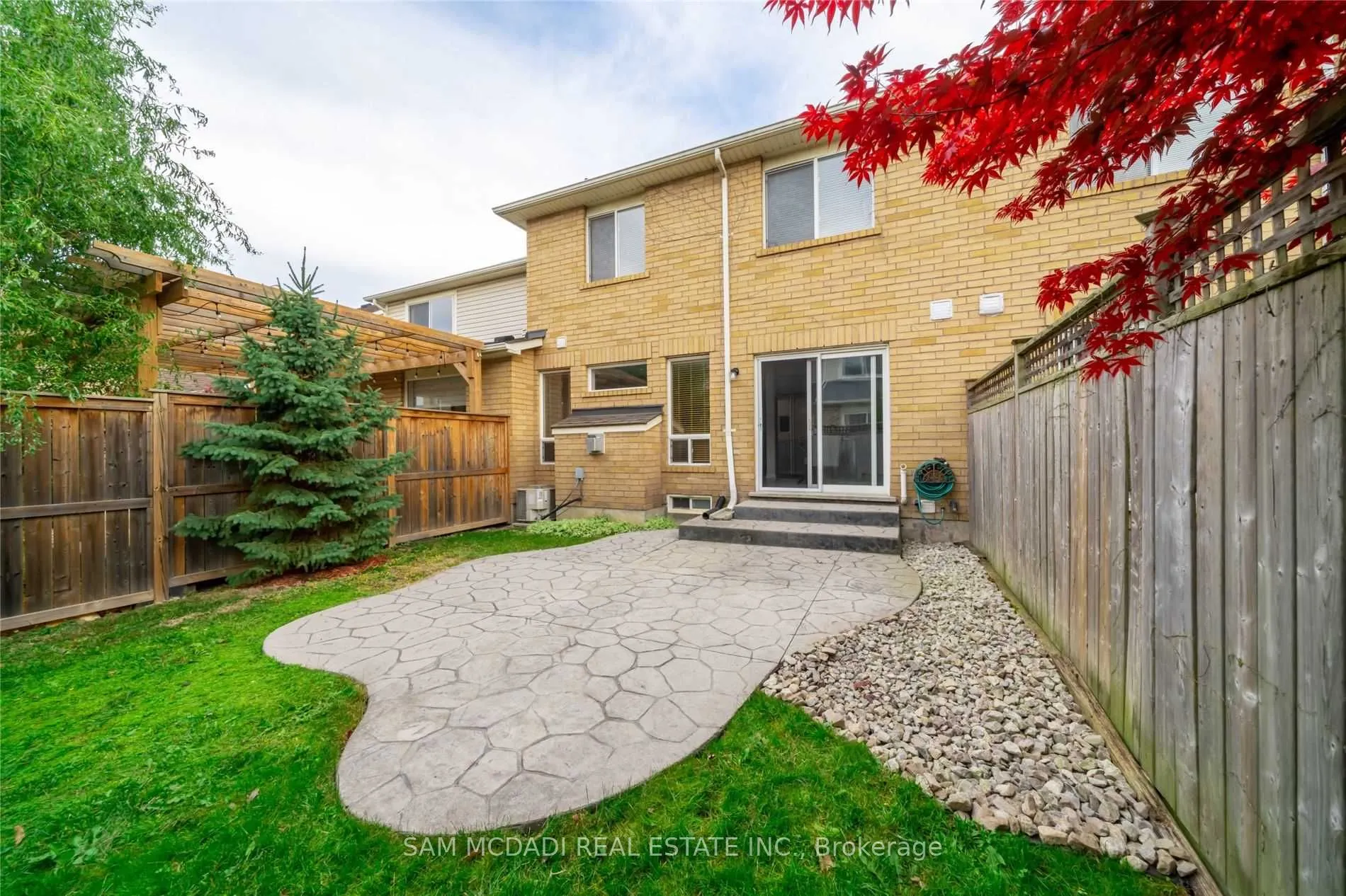639 Kerr Trail