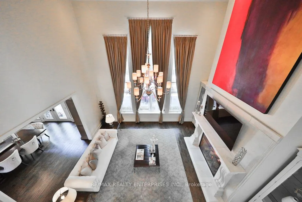 5047 Lakeshore Road