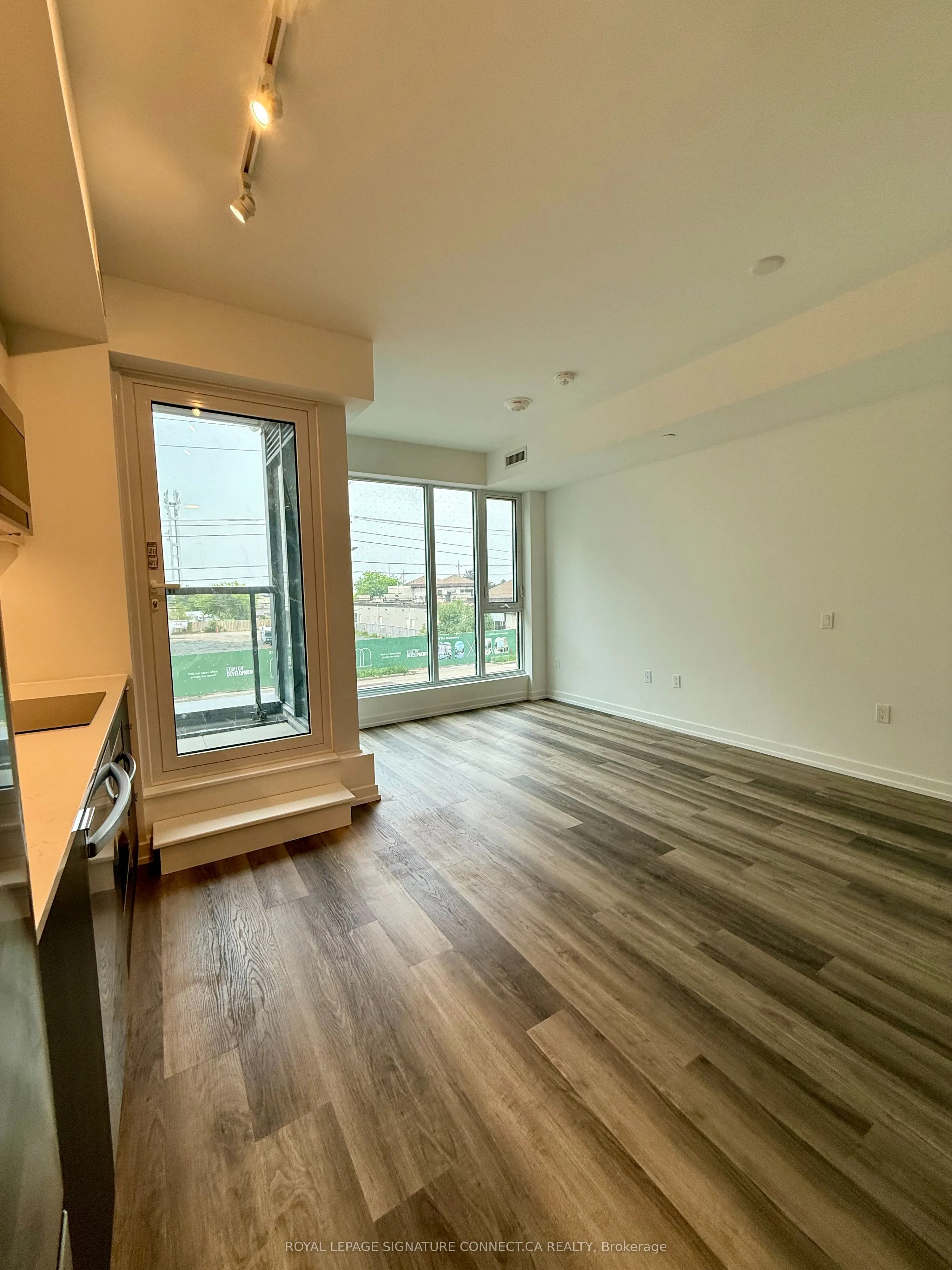 6 Chartwell Road, #208