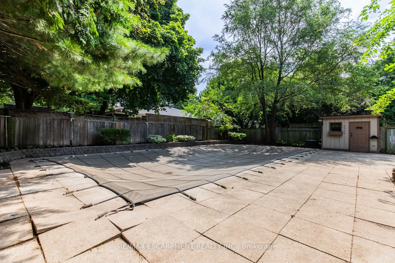 961 Shadeland Avenue
