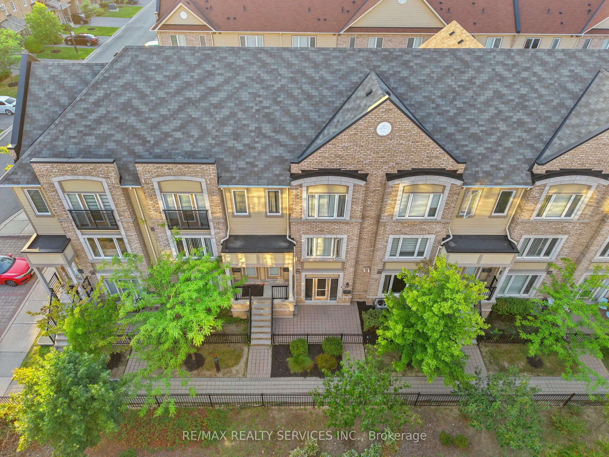 3100 Boxford Crescent, #8