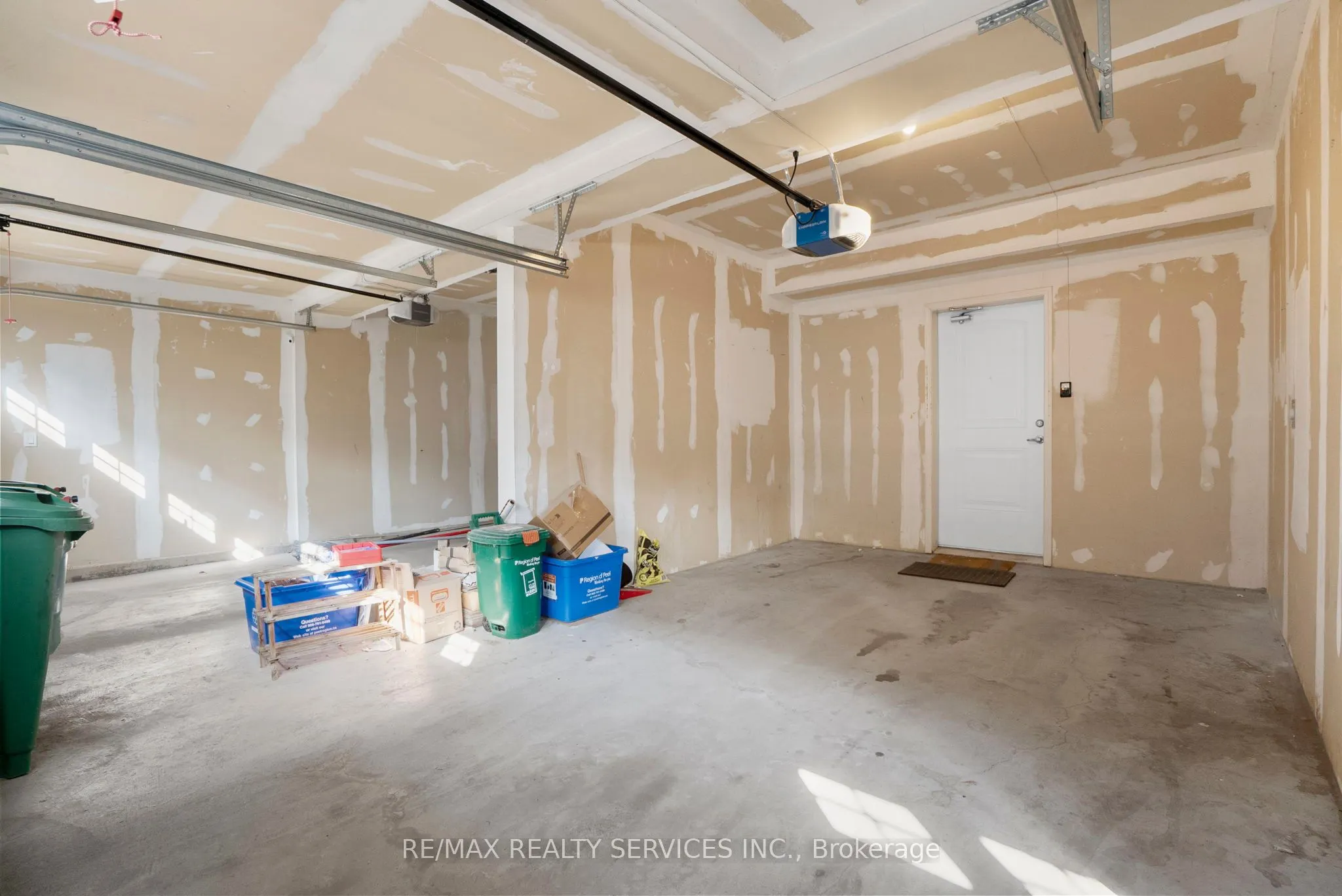 3100 Boxford Crescent, #8