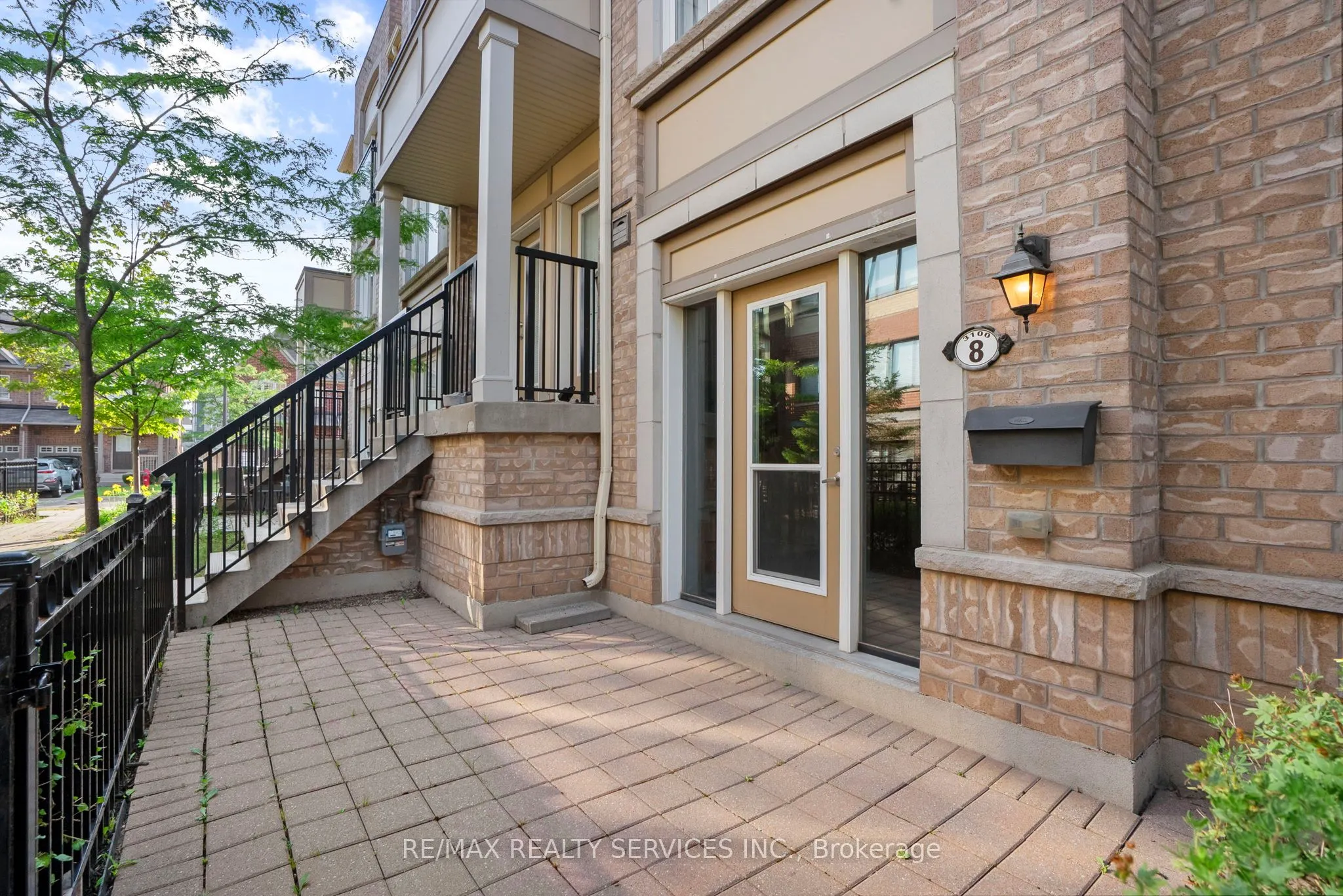 3100 Boxford Crescent, #8