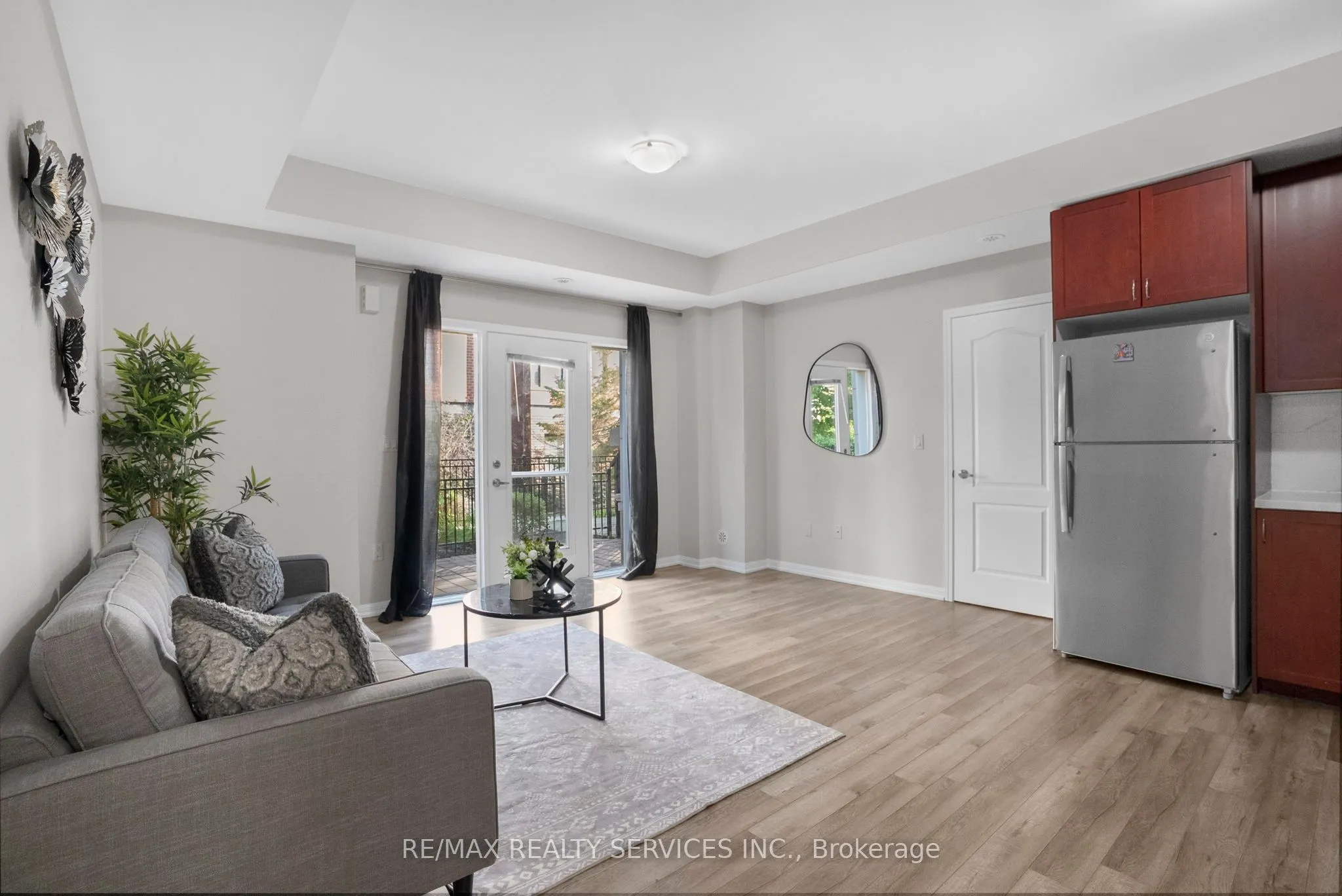 3100 Boxford Crescent, #8