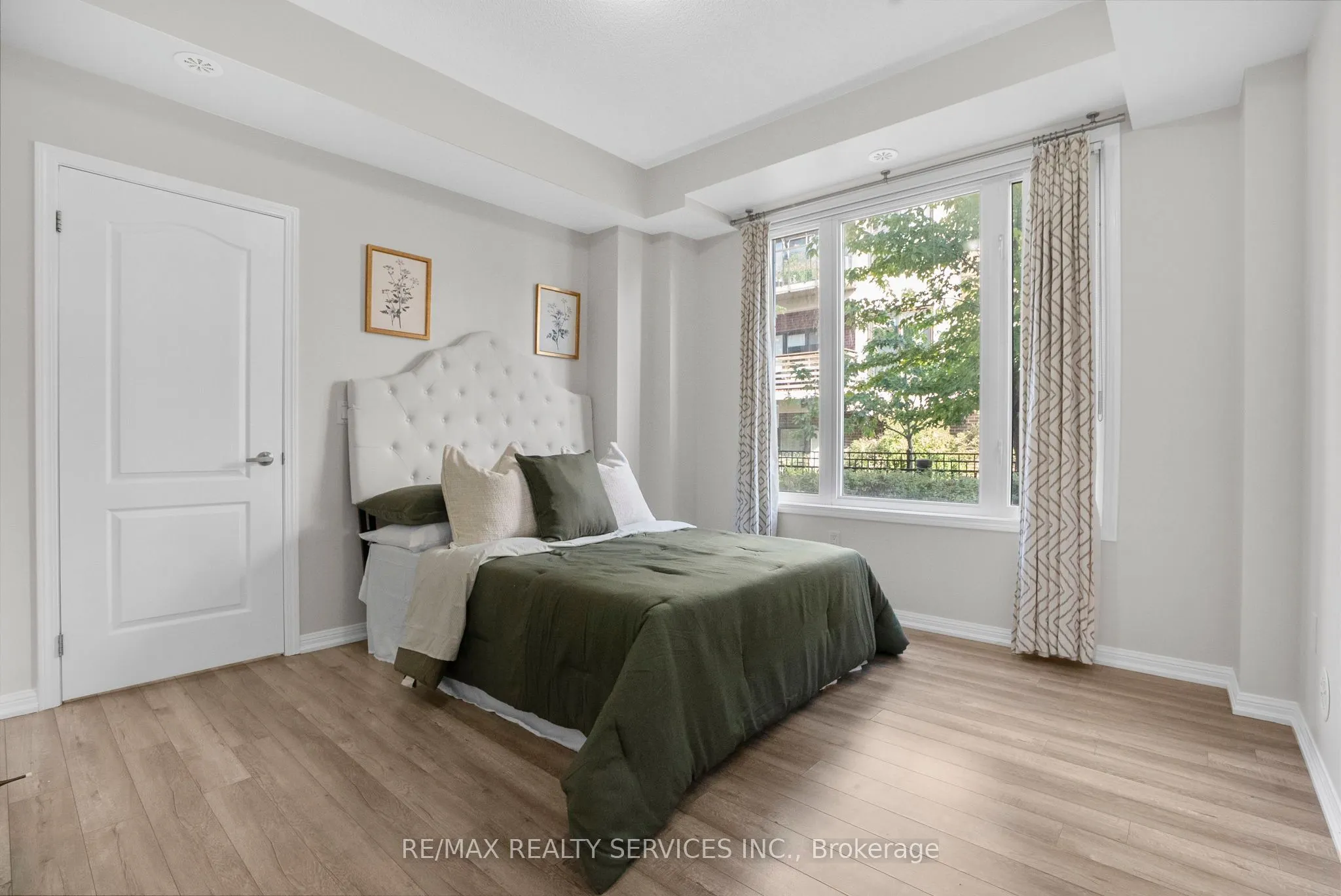 3100 Boxford Crescent, #8