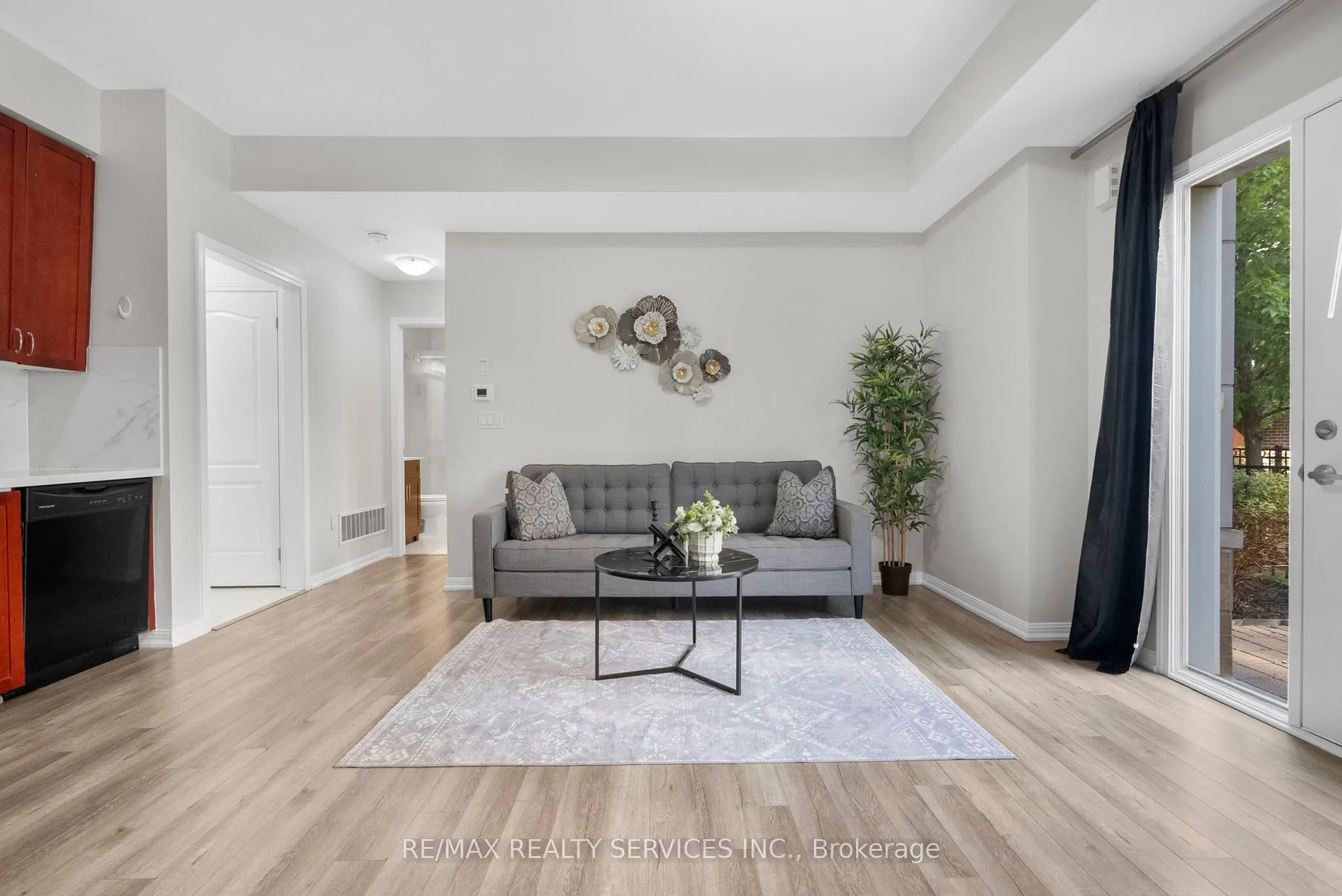 3100 Boxford Crescent, #8