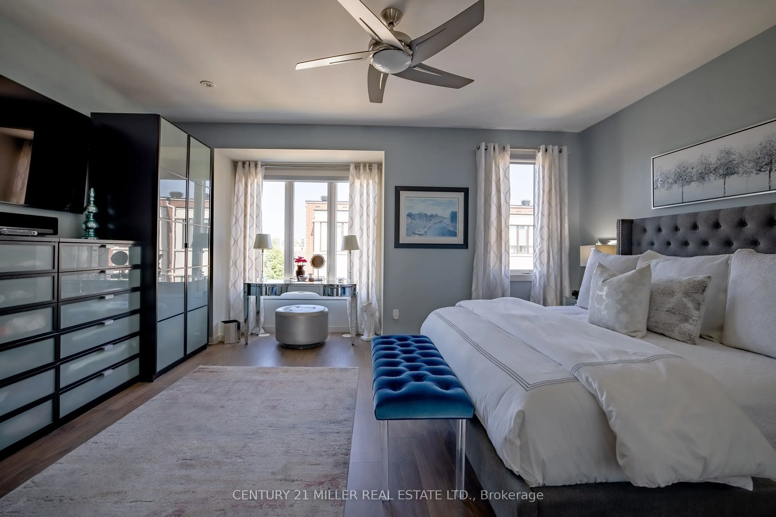469 Nautical Boulevard