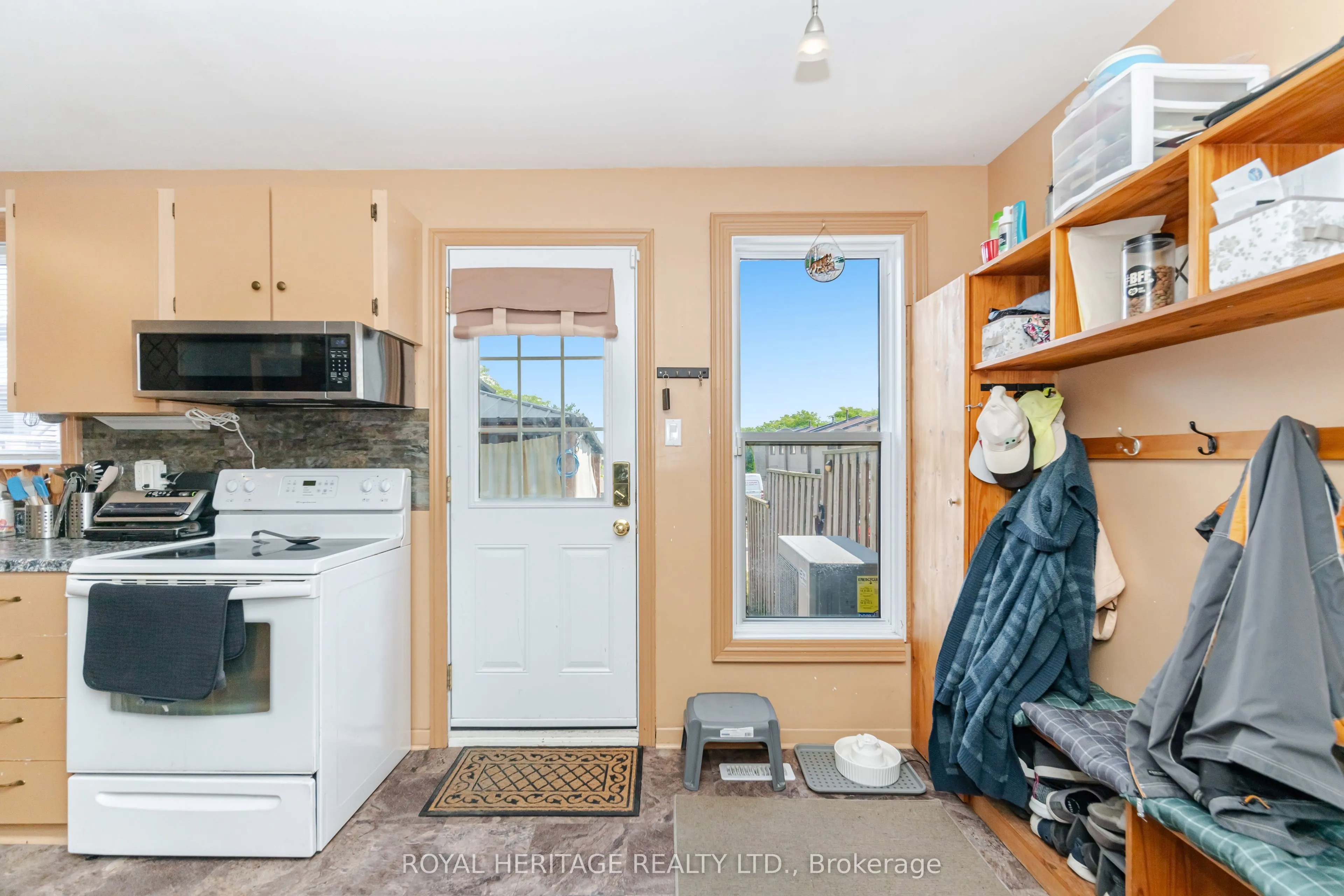 107 Guildford Crescent, #107