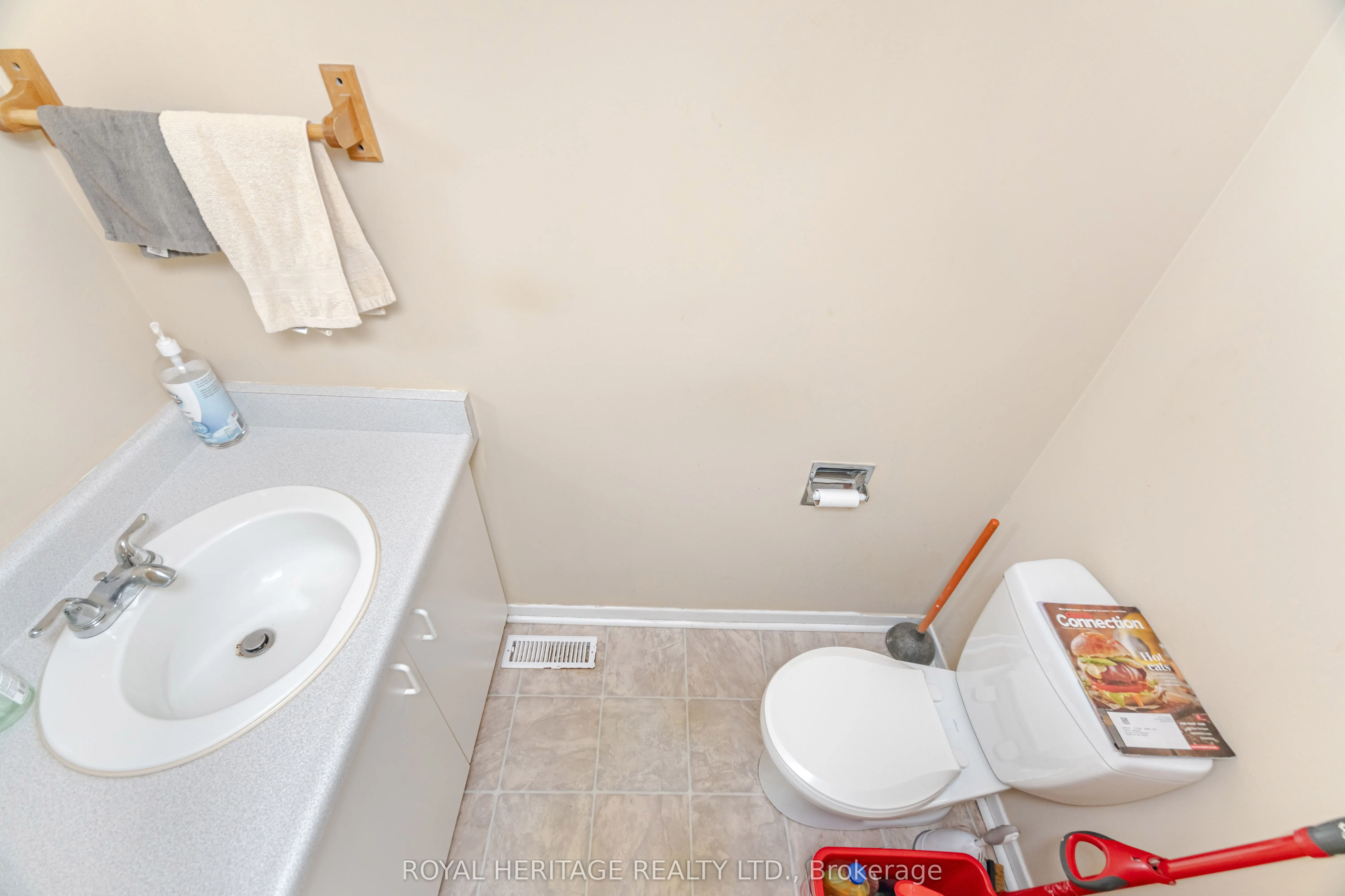 107 Guildford Crescent, #107