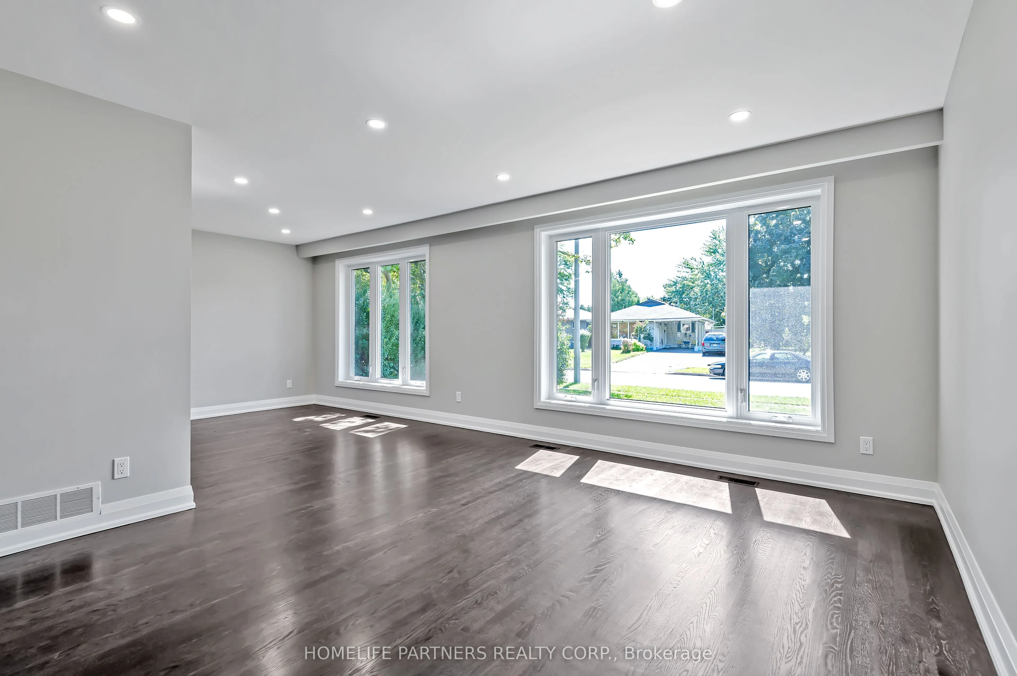 79 Strathavon Drive