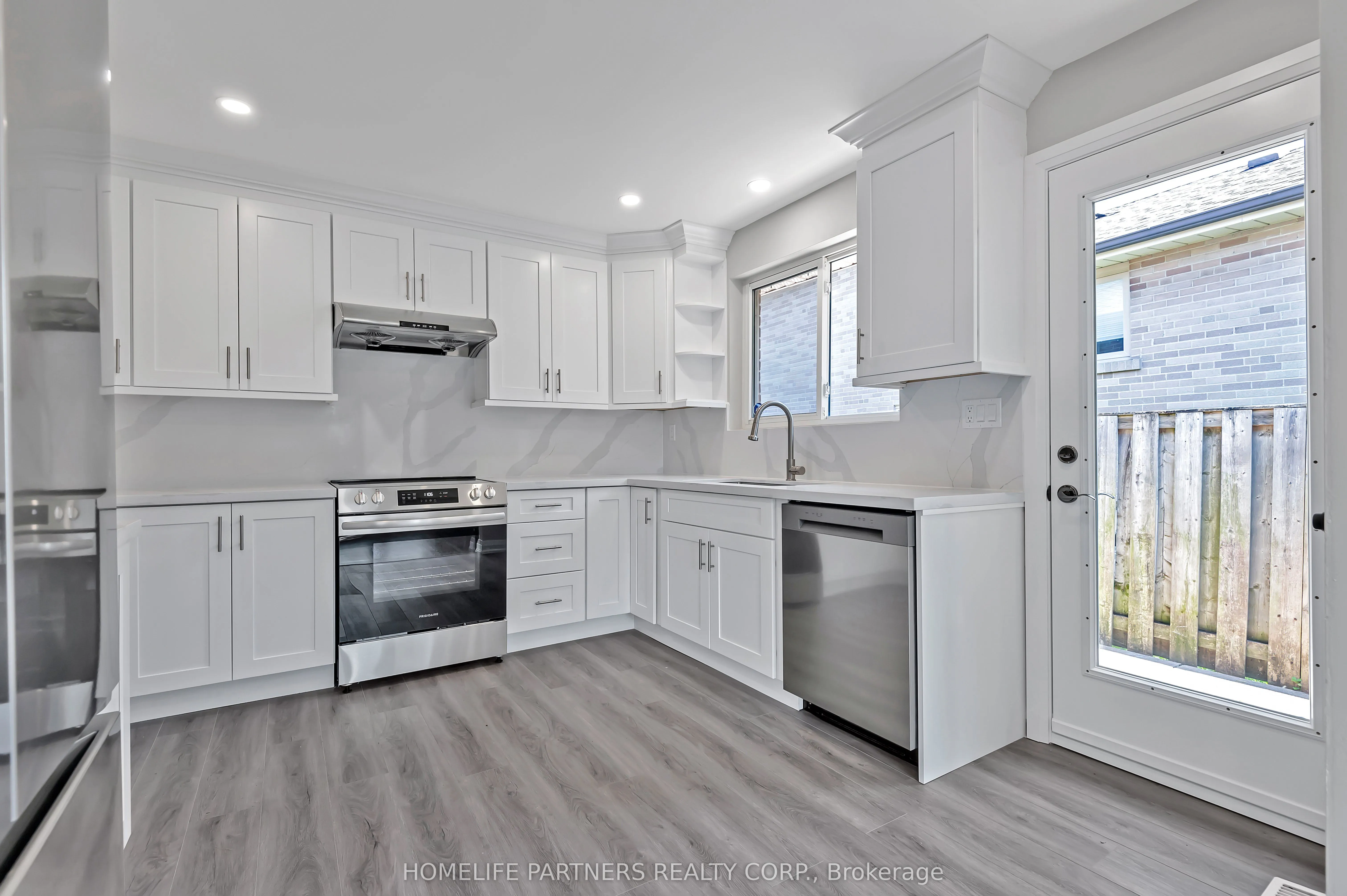 79 Strathavon Drive