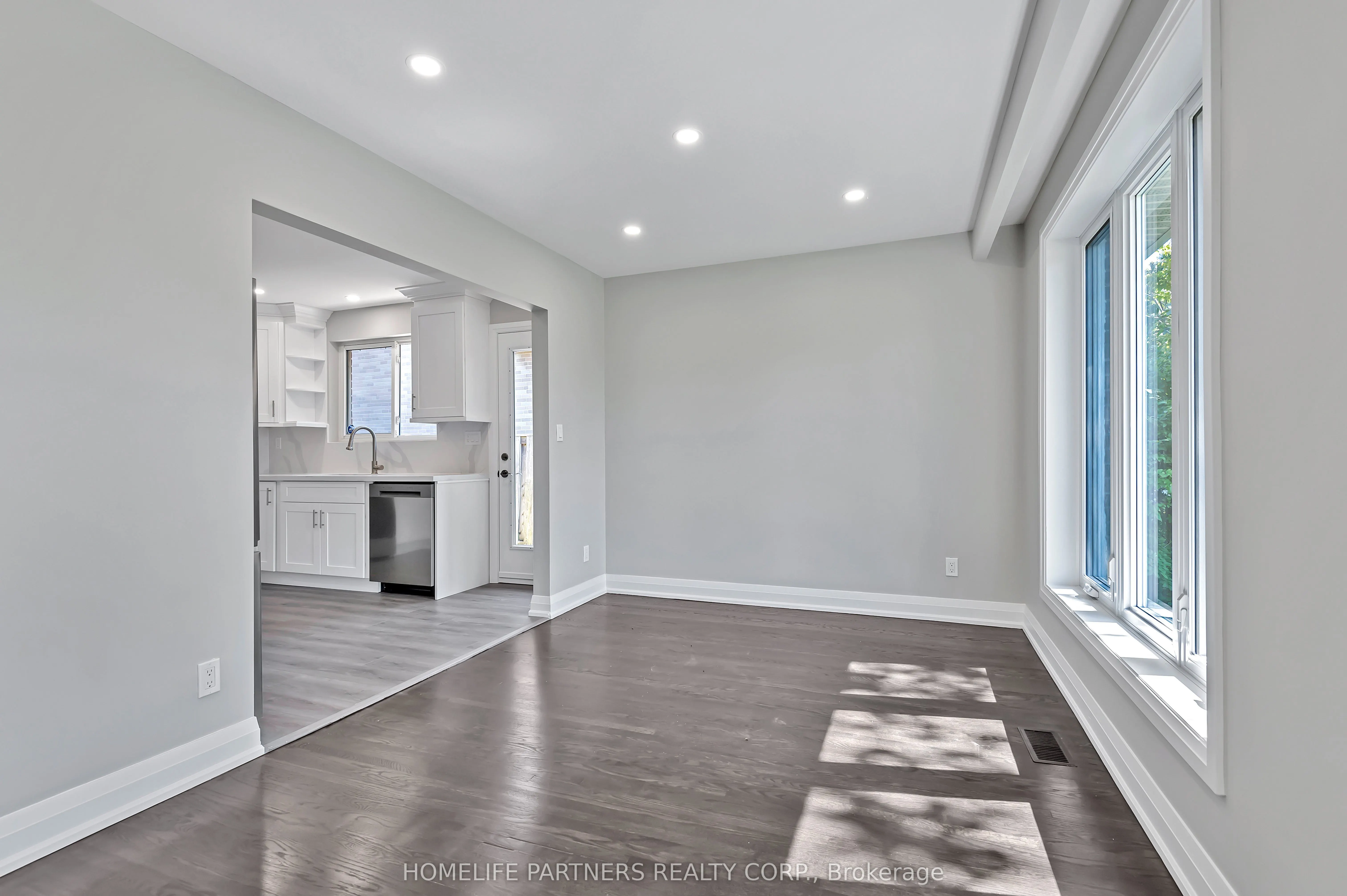 79 Strathavon Drive