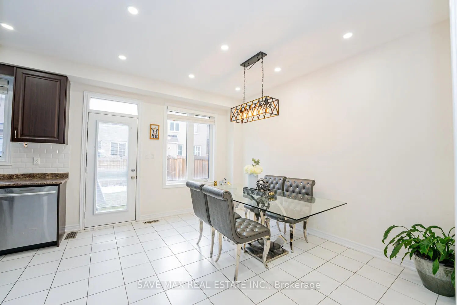 32 Yellow Sorrel Road
