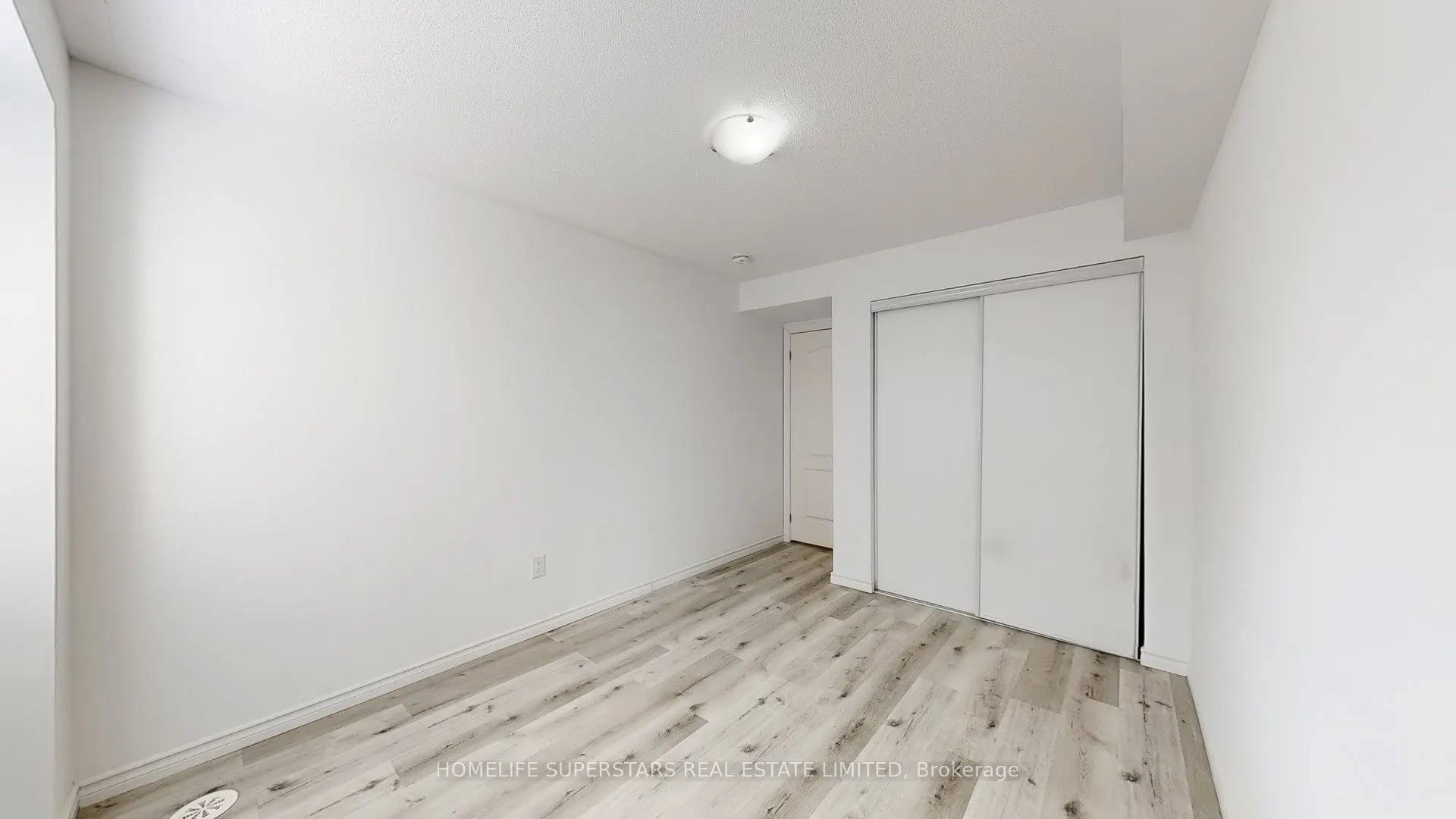 2420 Baronwood Drive, #42-02