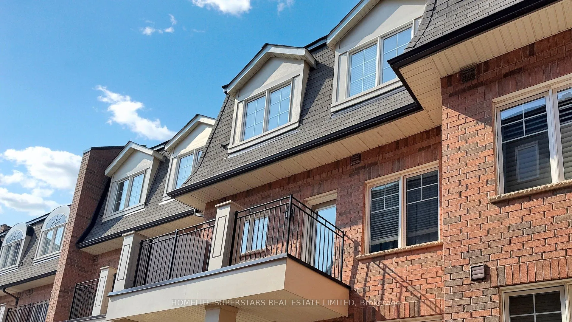 2420 Baronwood Drive, #42-02