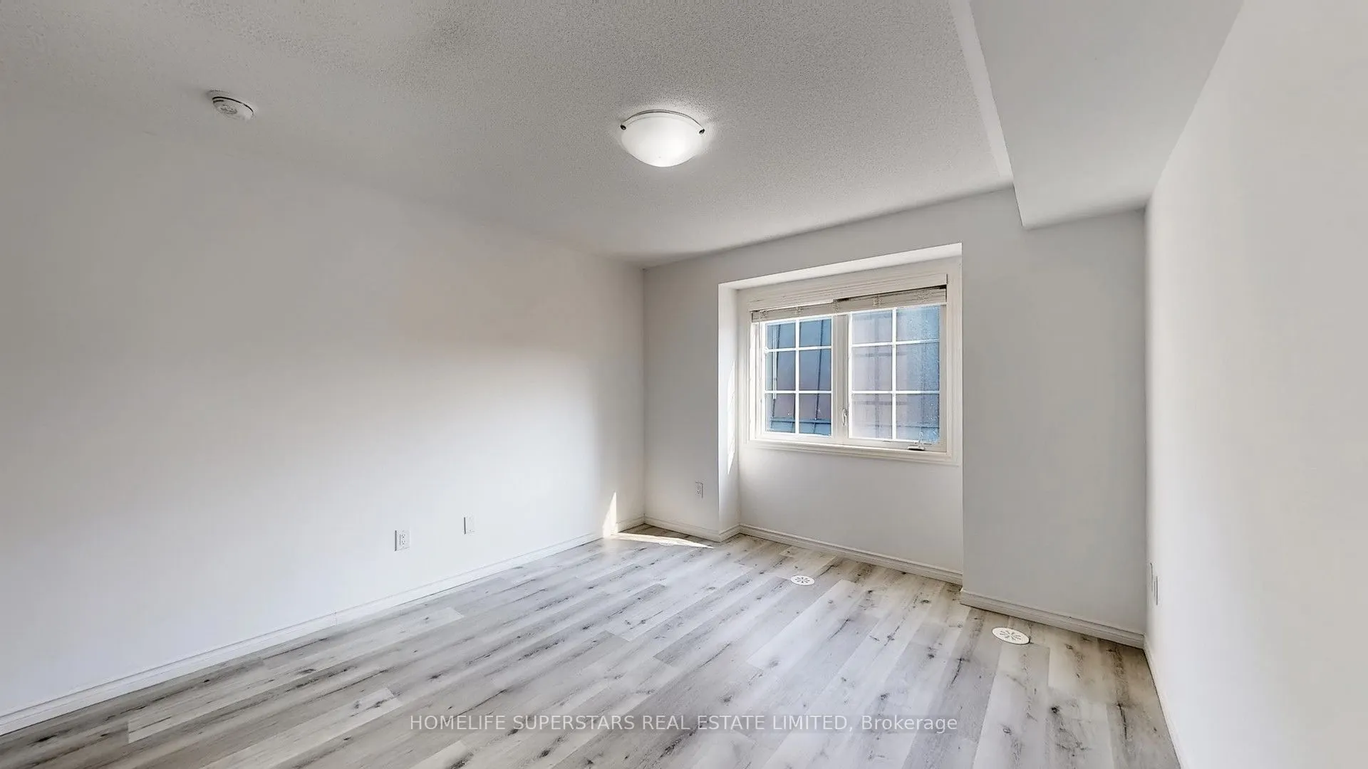 2420 Baronwood Drive, #42-02