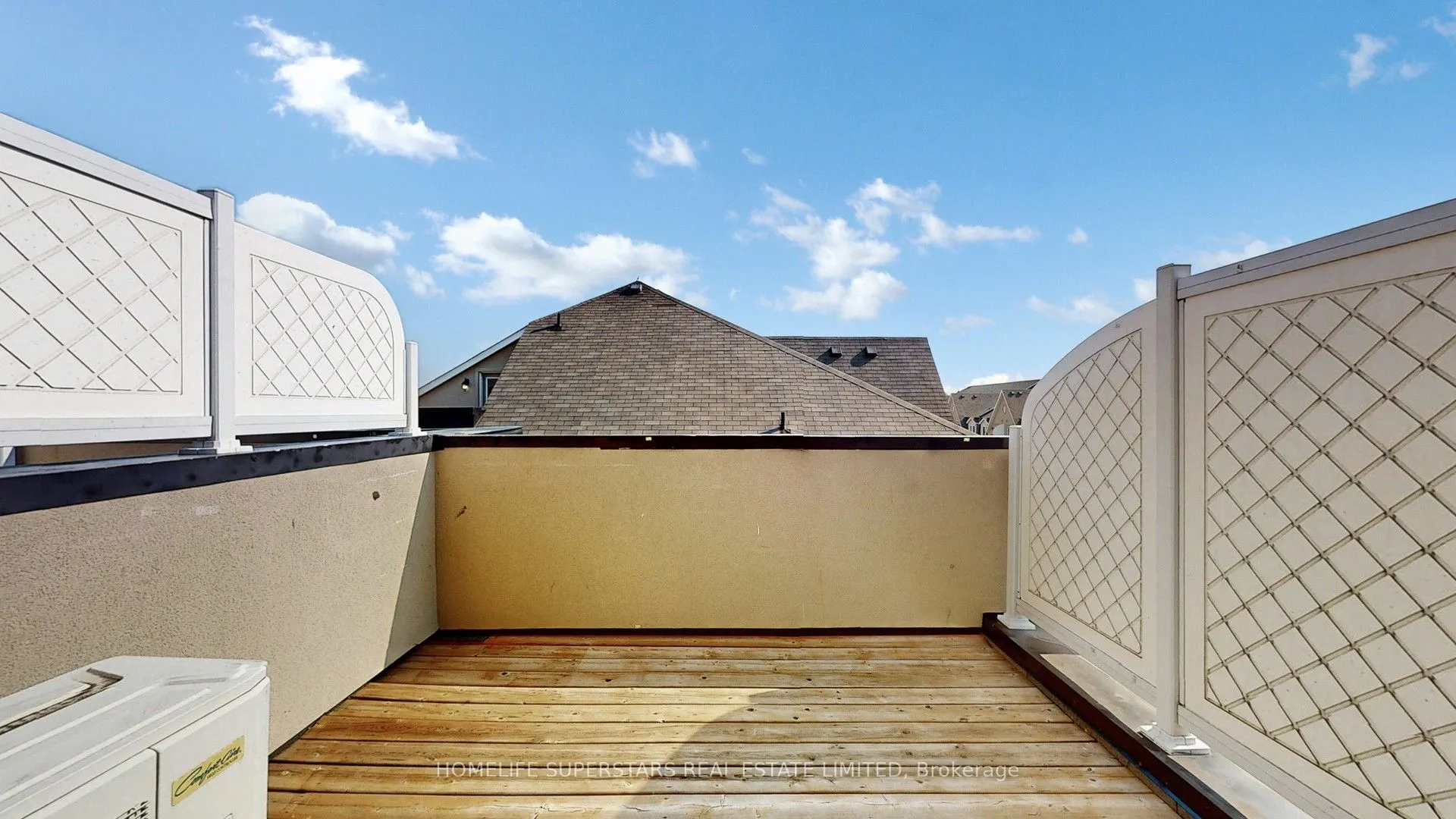 2420 Baronwood Drive, #42-02
