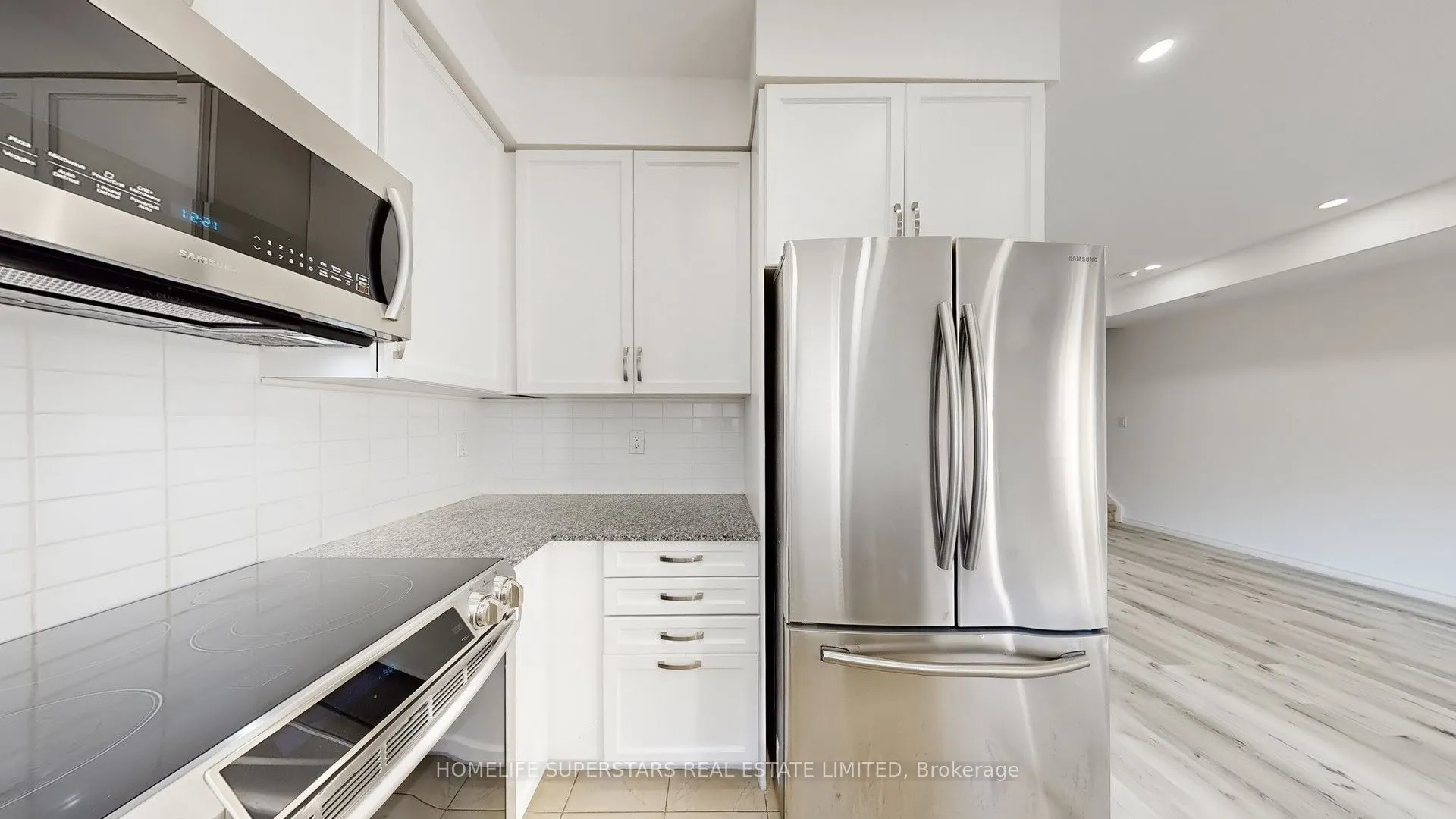 2420 Baronwood Drive, #42-02