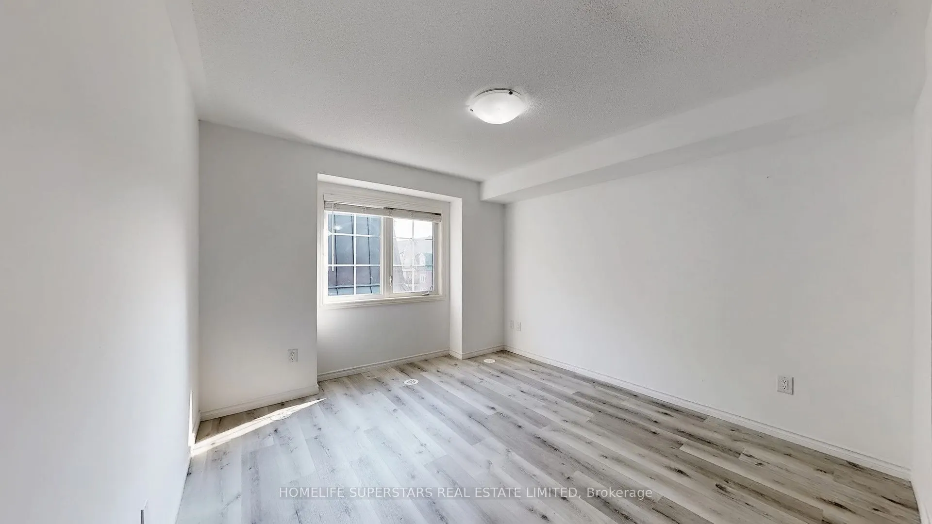 2420 Baronwood Drive, #42-02