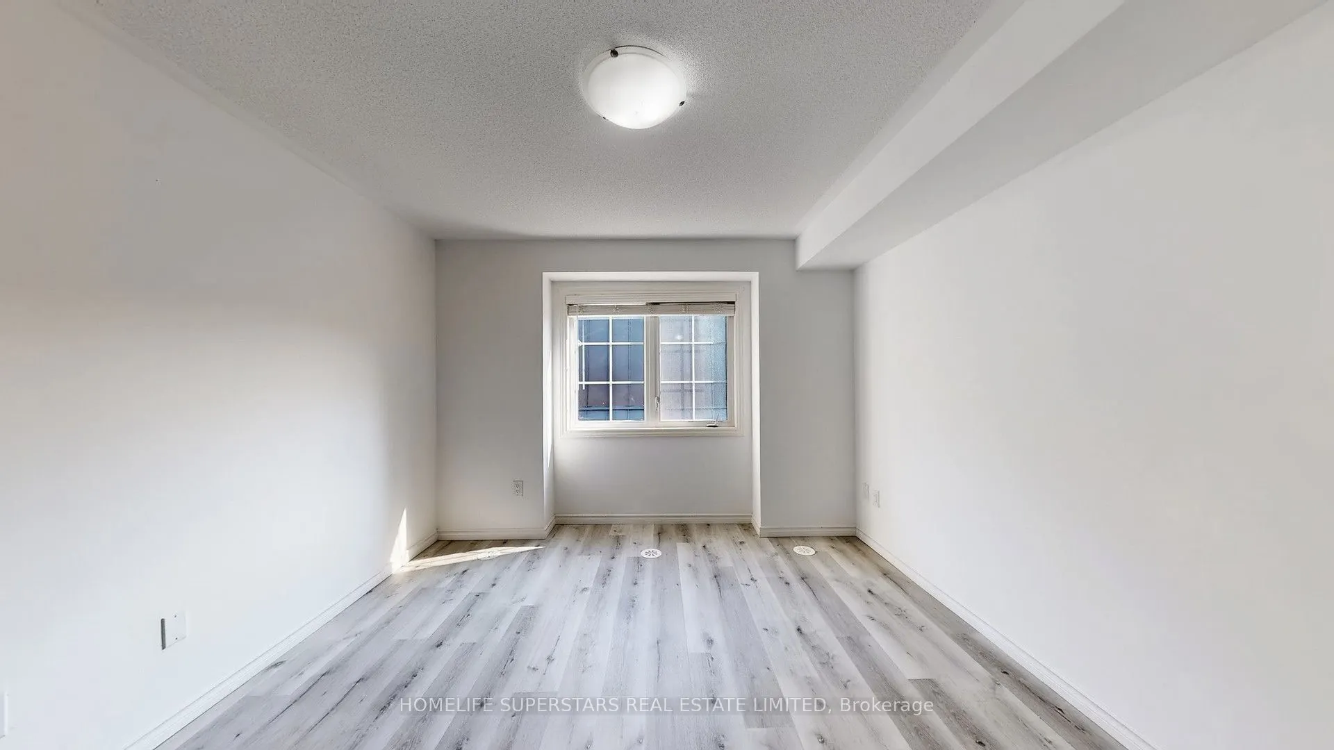 2420 Baronwood Drive, #42-02