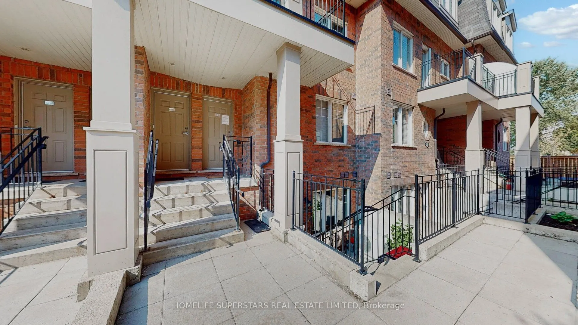 2420 Baronwood Drive, #42-02