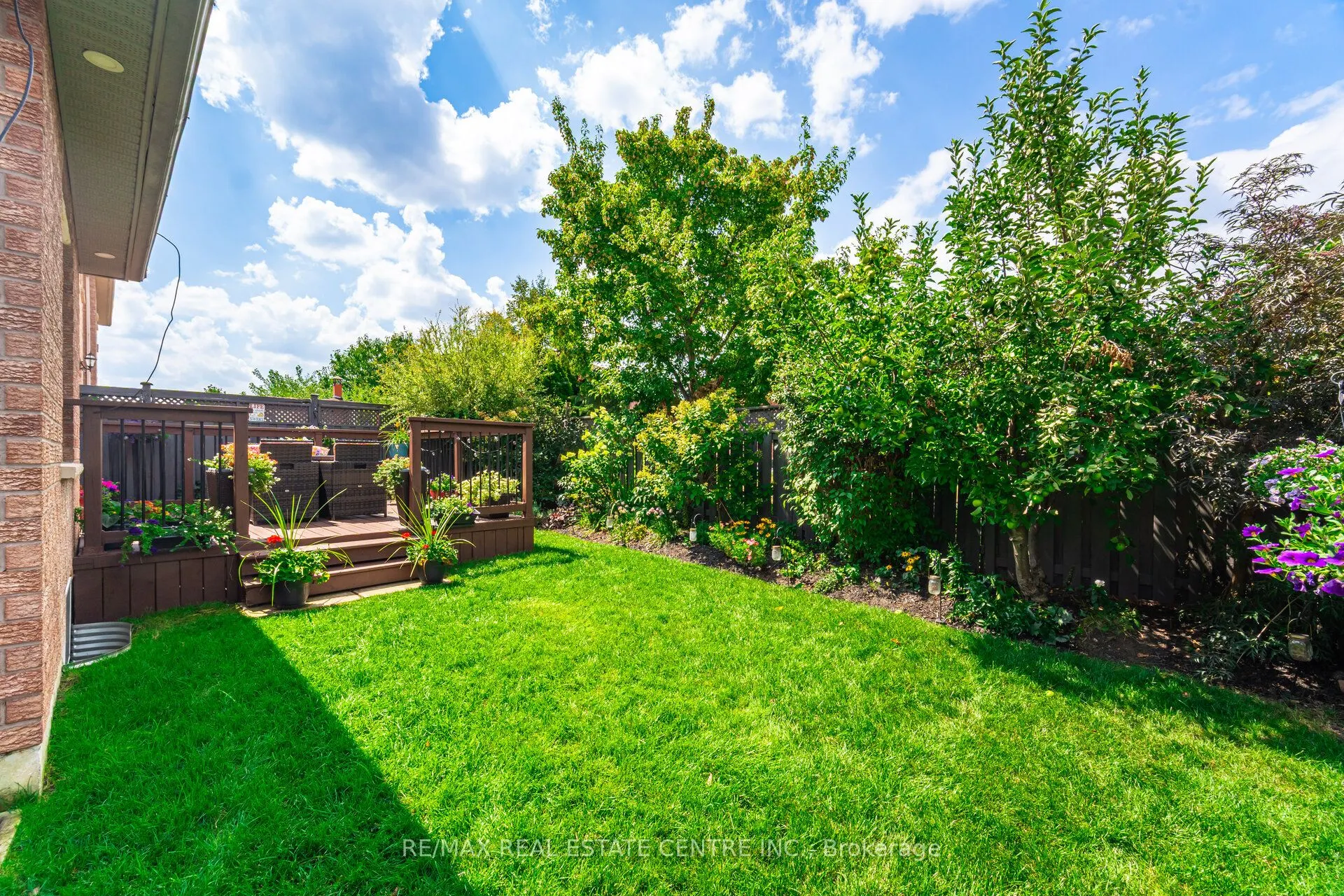 8 Duffield Road