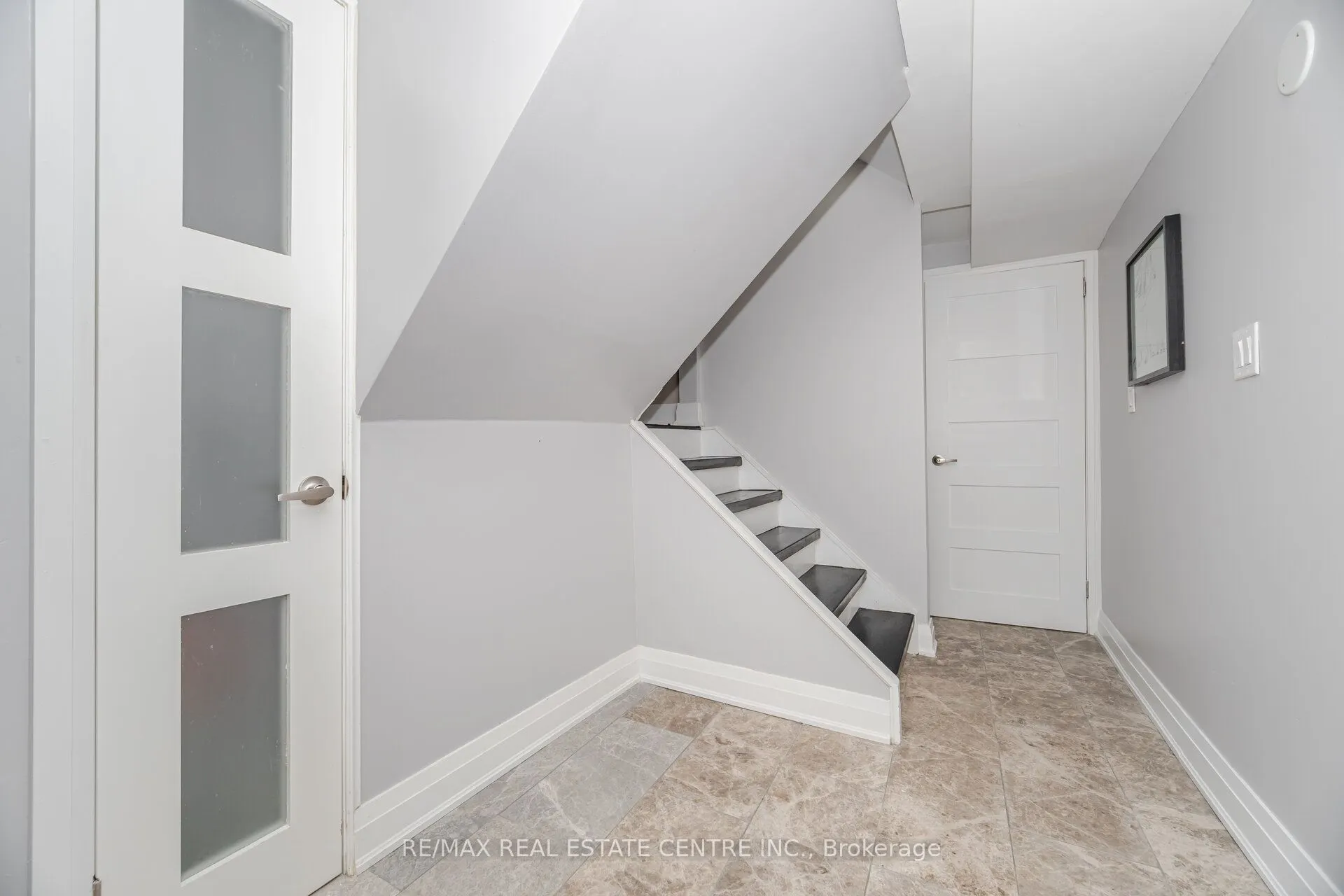 8 Duffield Road