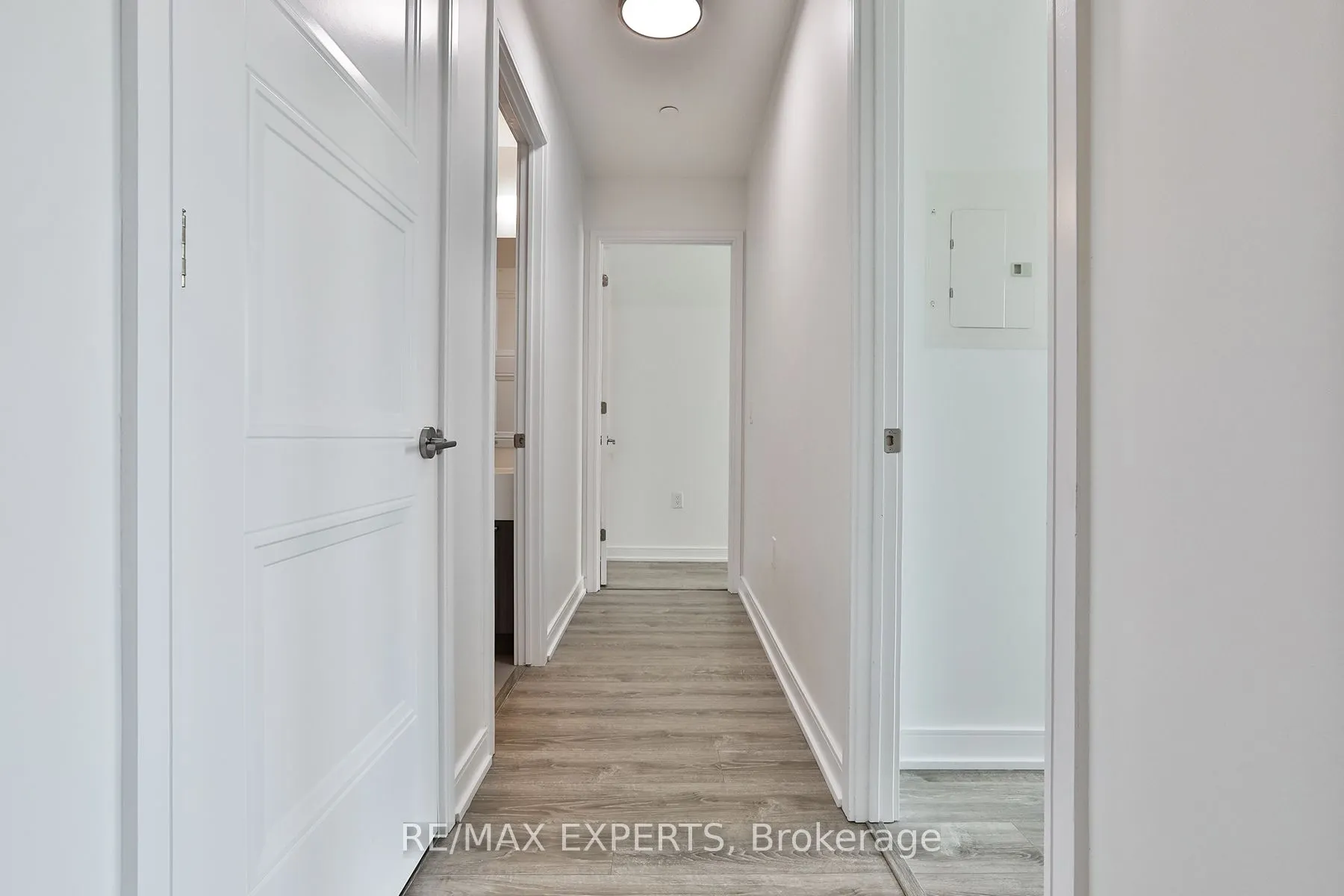 25 Neighbourhood Lane, #603