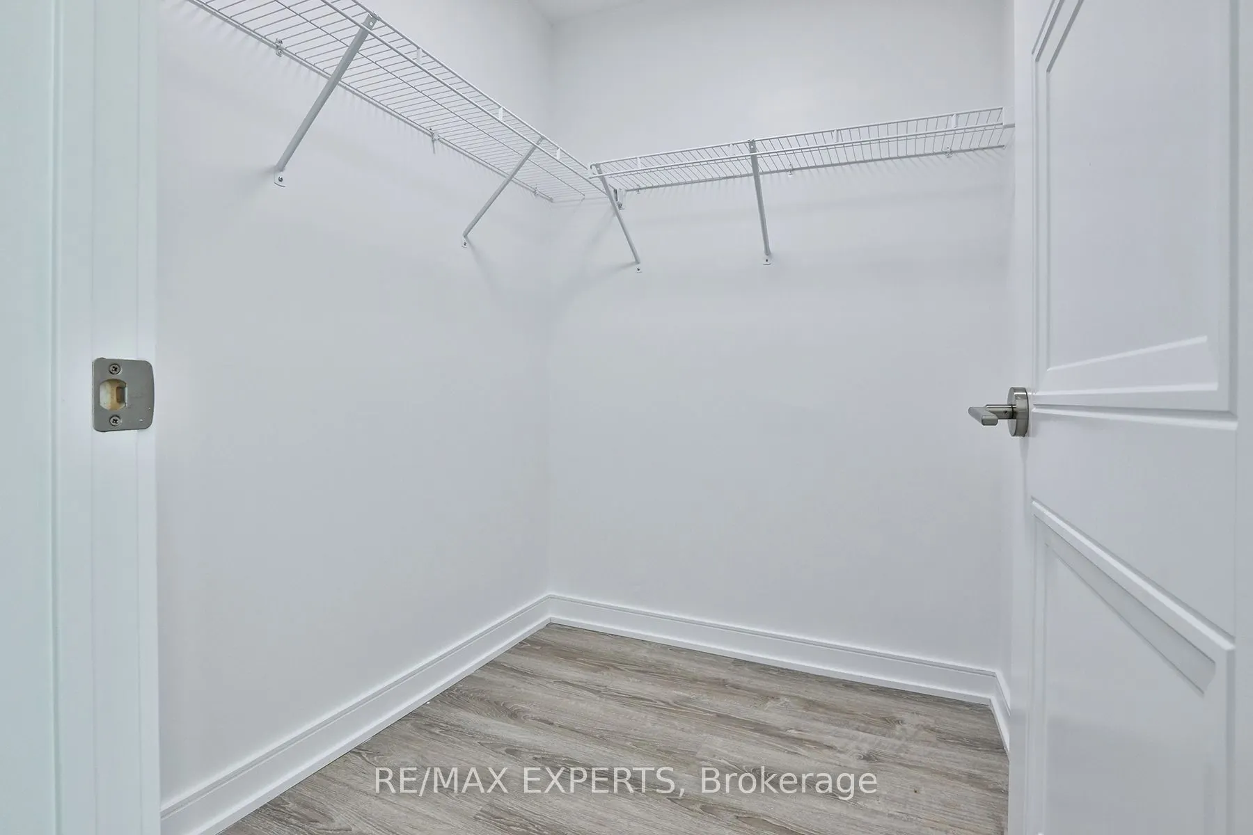 25 Neighbourhood Lane, #603