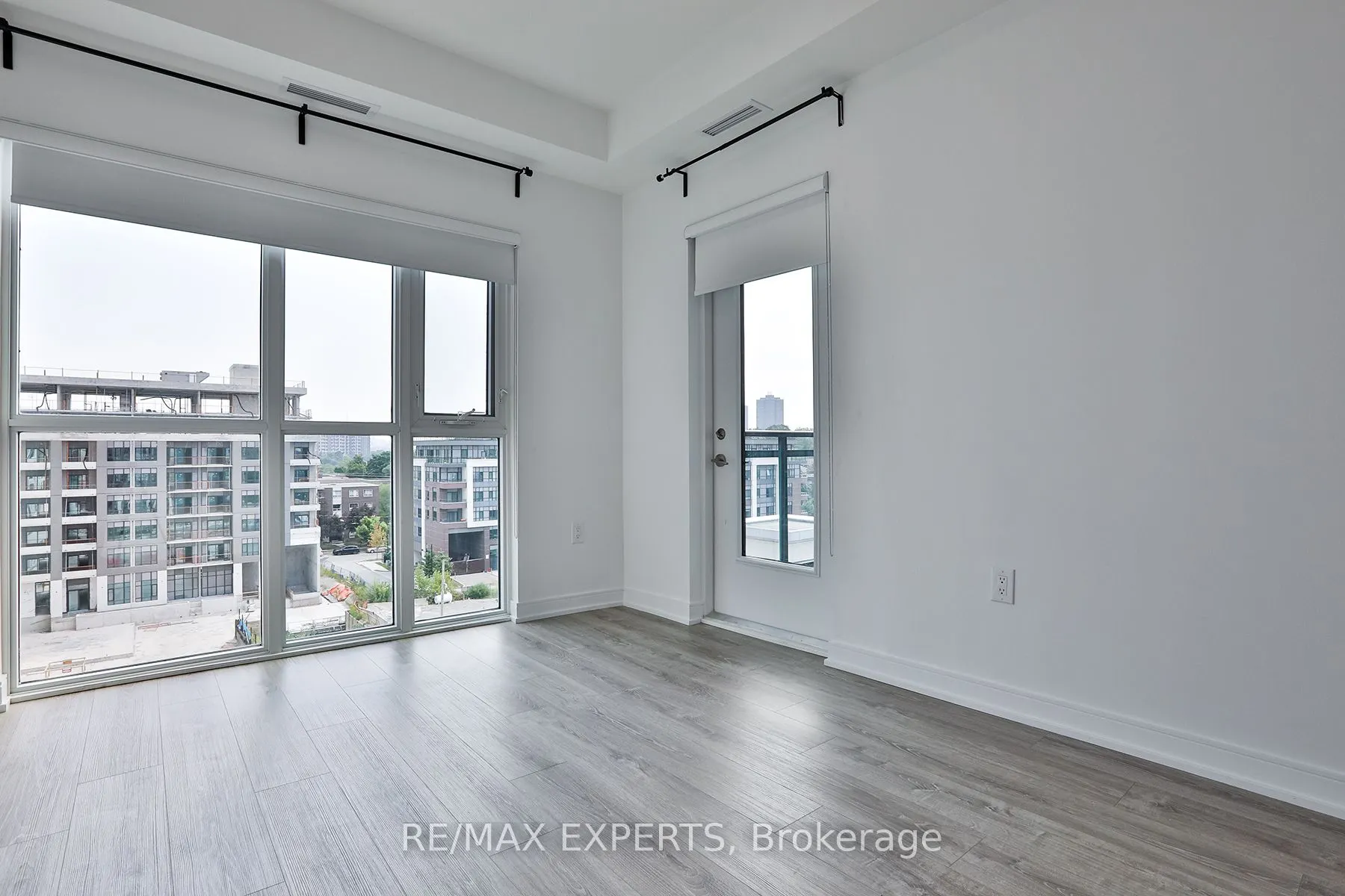 25 Neighbourhood Lane, #603