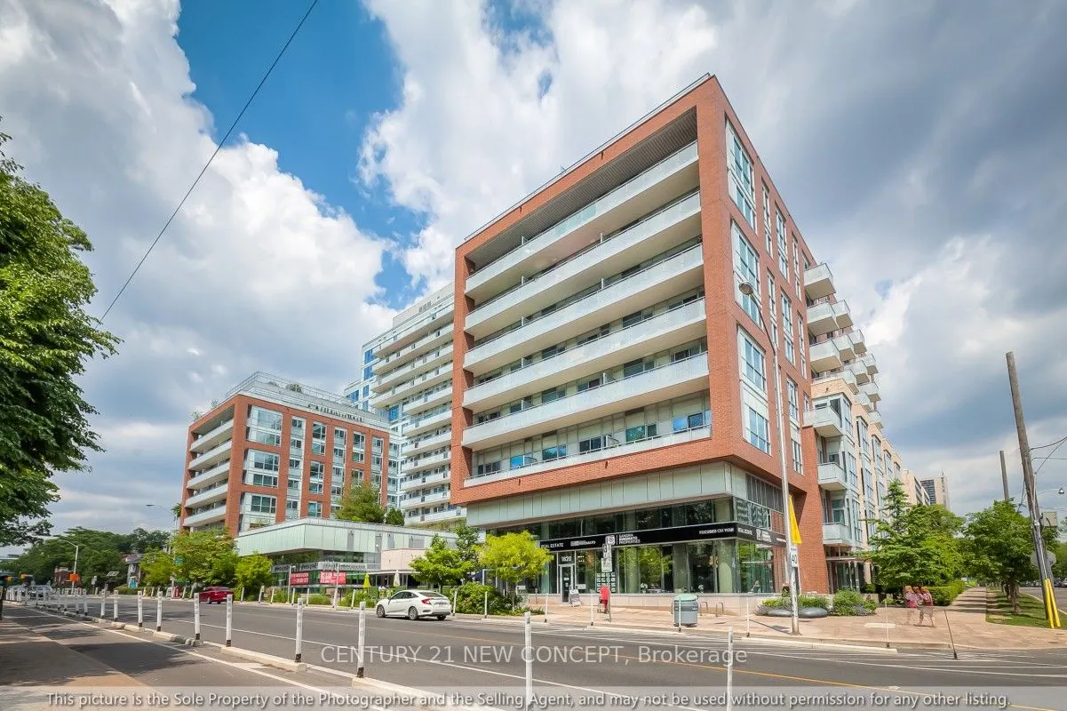 1830 Bloor Street W, #724