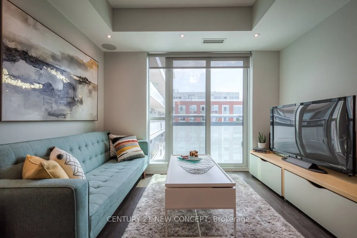 1830 Bloor Street W, #724