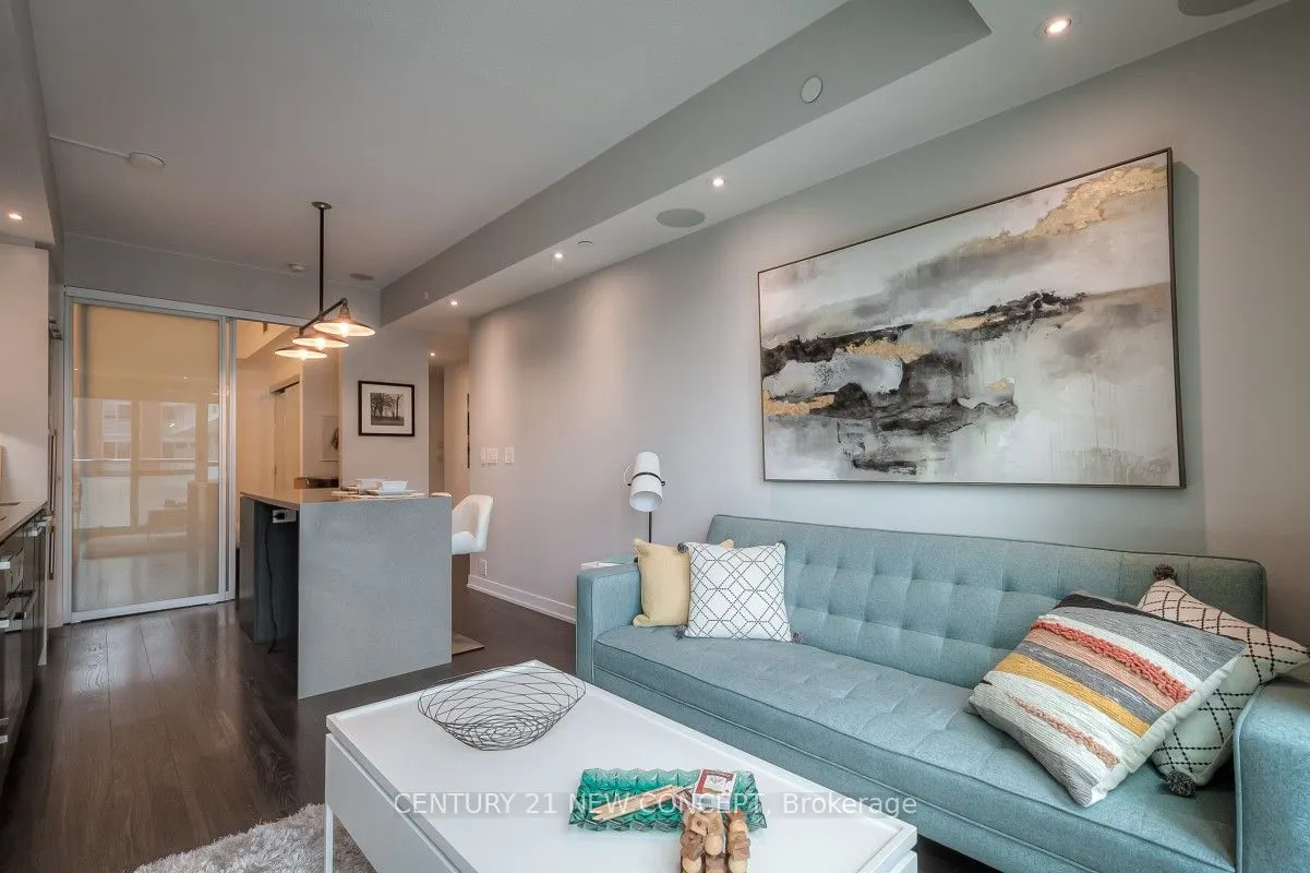 1830 Bloor Street W, #724